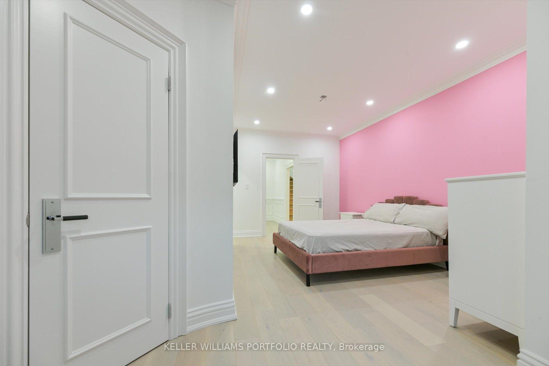 Photo 34 of 27 True Davidson Drive, Toronto, Leaside — HOMEH