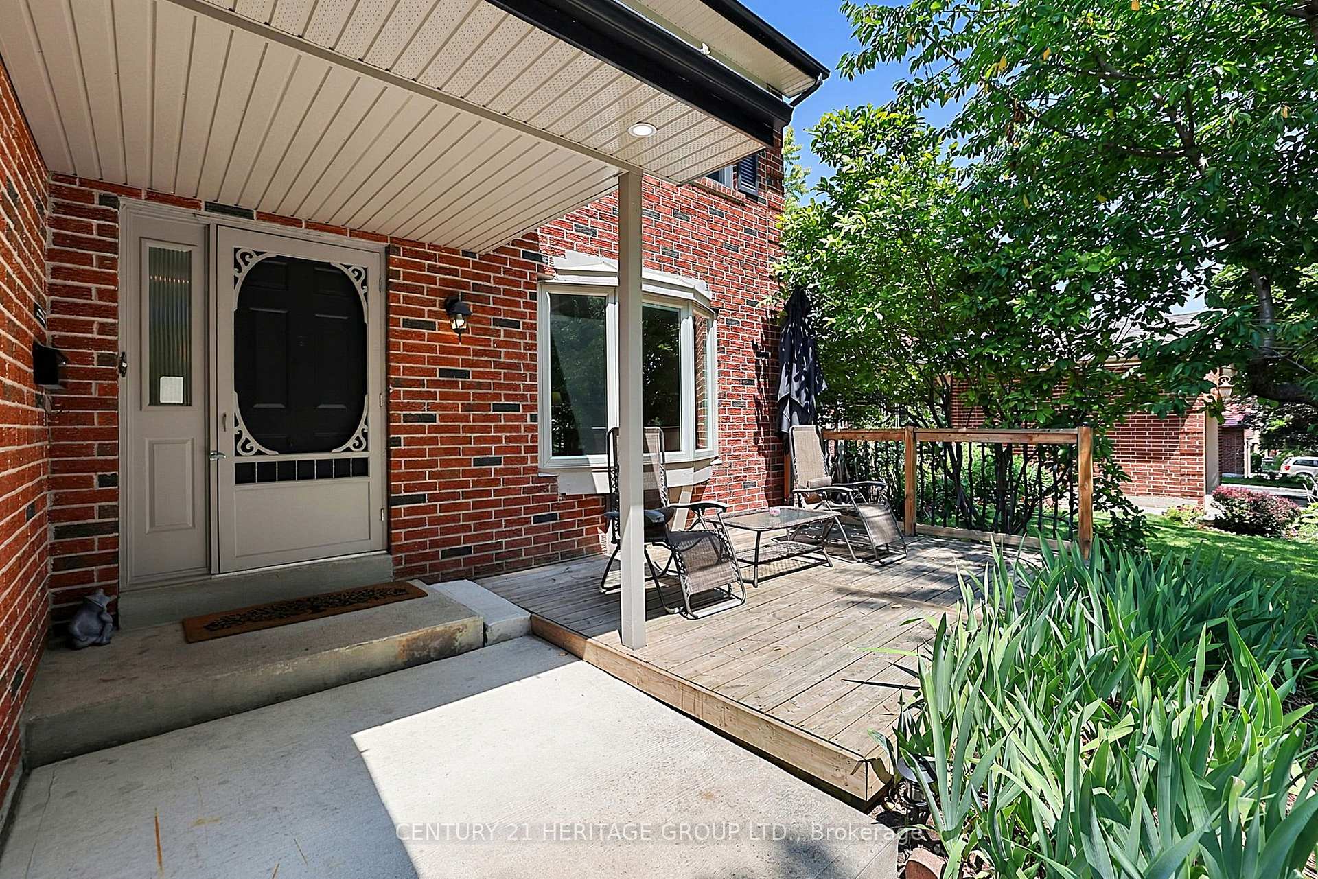 Photo 4 of 214 Lancaster Avenue, Newmarket, Bristol-London — HOMEH