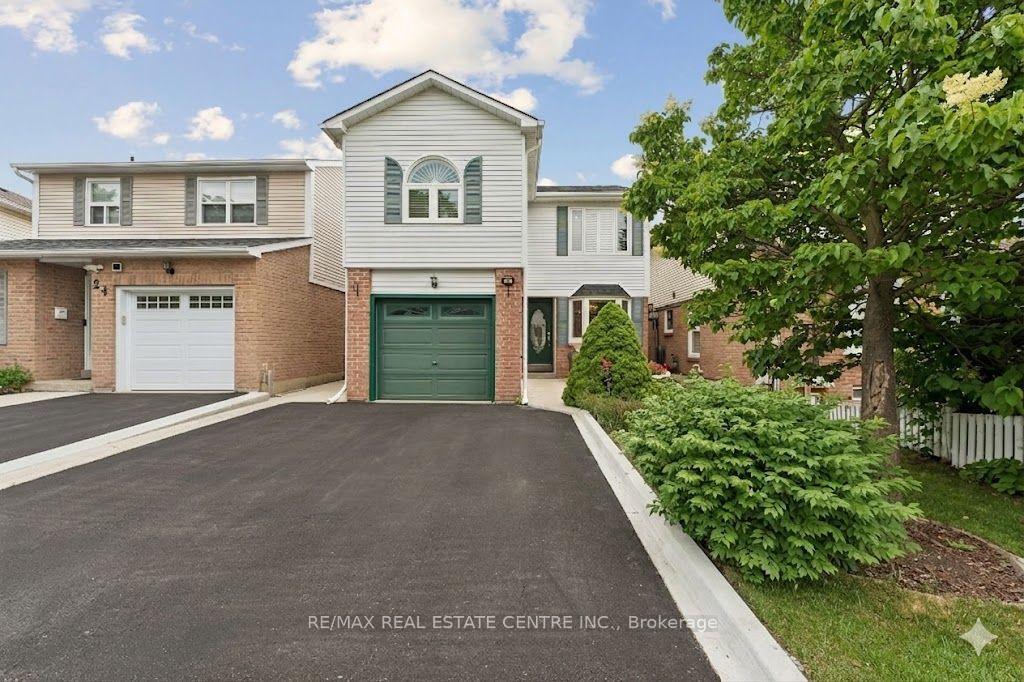 Photo 2 of 26 Jameson Crescent, Brampton, Northgate — HOMEH