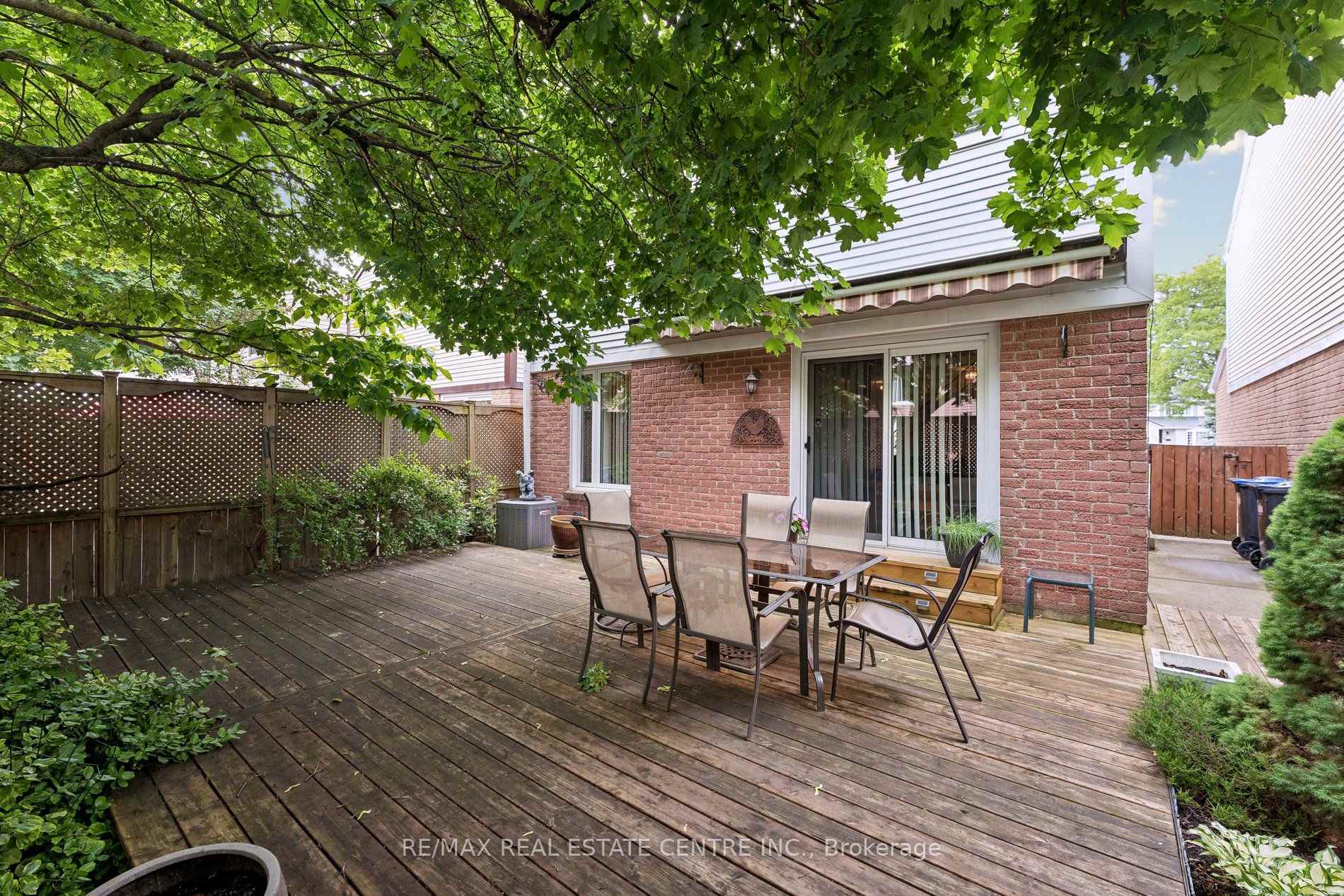 Photo 36 of 26 Jameson Crescent, Brampton, Northgate — HOMEH