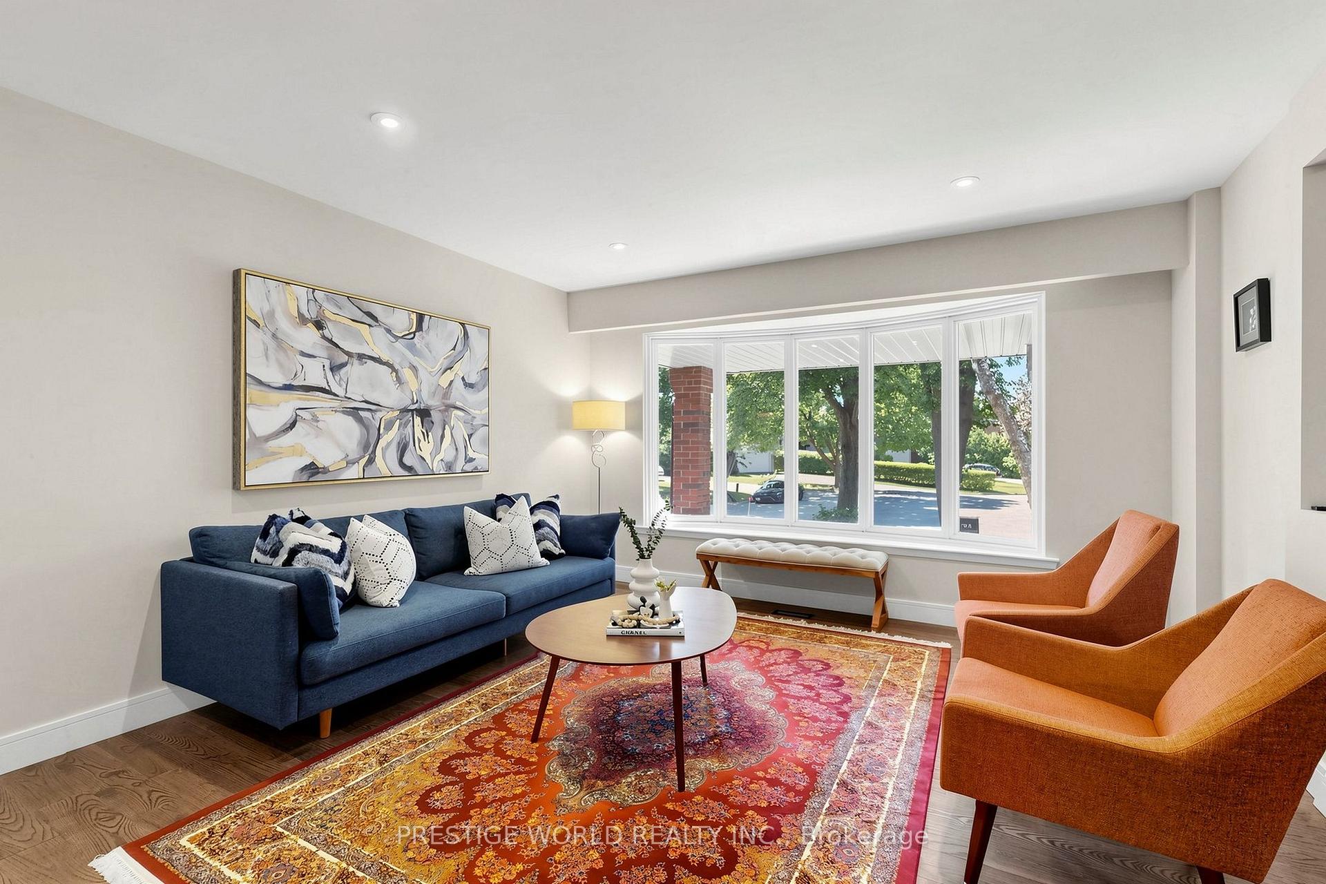 Photo 7 of 20 Hester Court, Markham, Royal Orchard — HOMEH