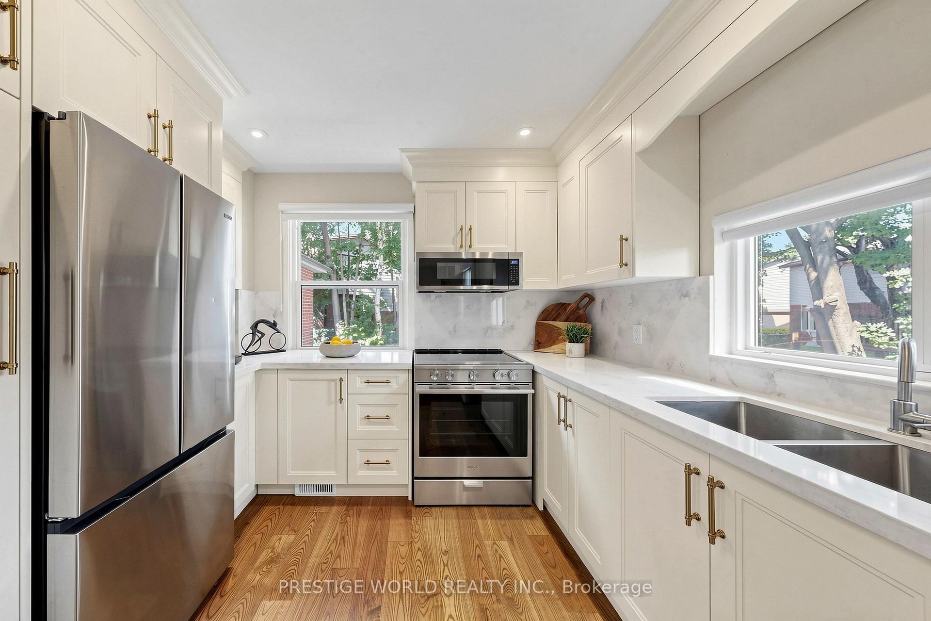 Photo 12 of 20 Hester Court, Markham, Royal Orchard — HOMEH