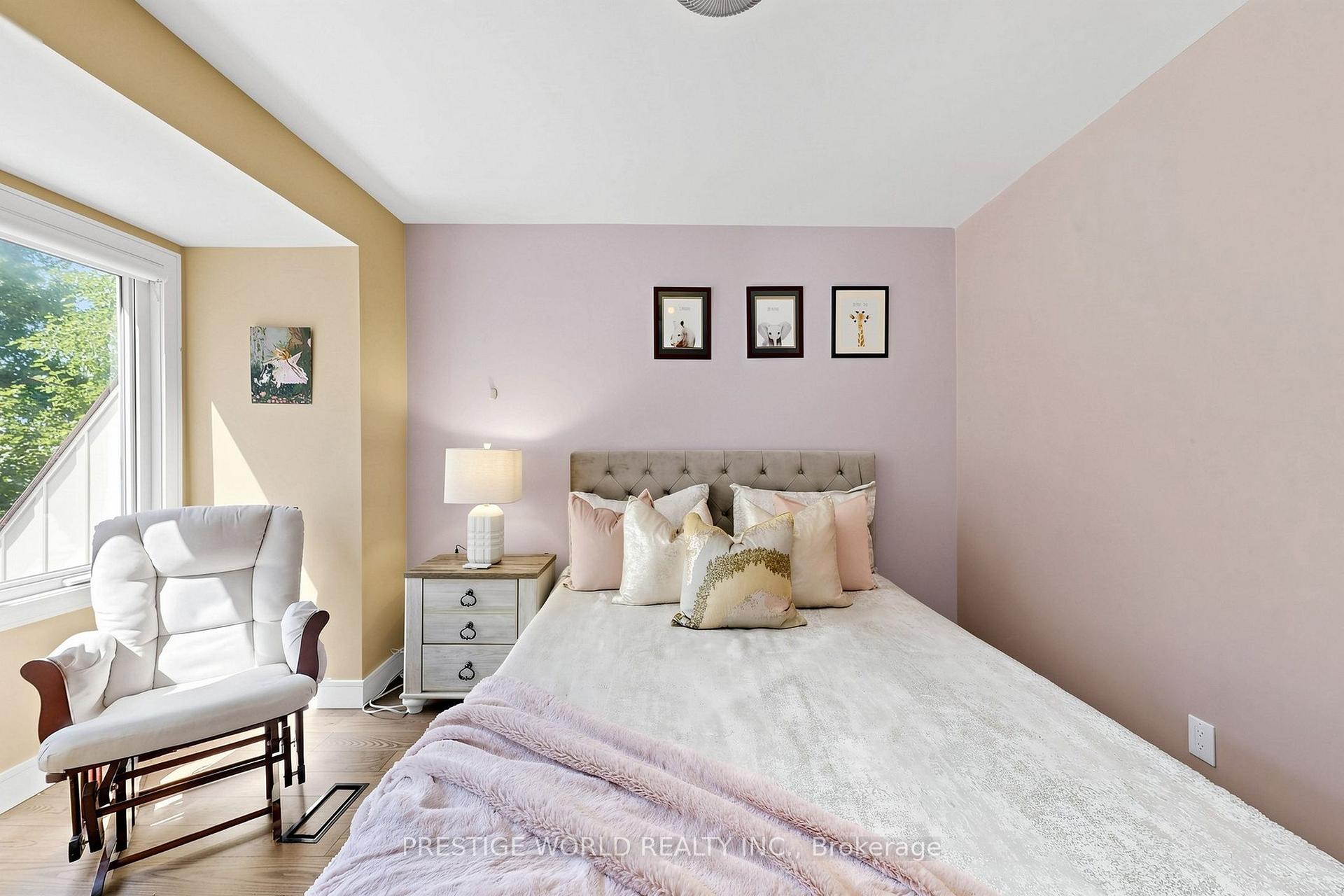 Photo 24 of 20 Hester Court, Markham, Royal Orchard — HOMEH