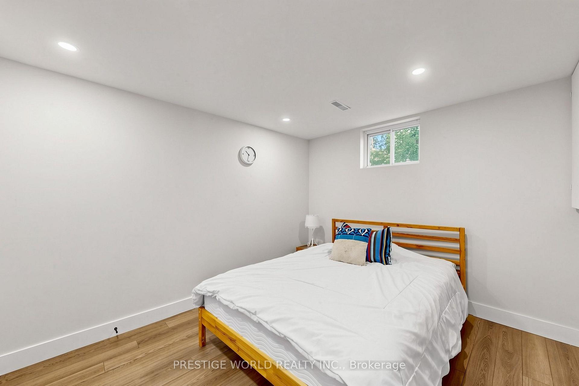 Photo 35 of 20 Hester Court, Markham, Royal Orchard — HOMEH