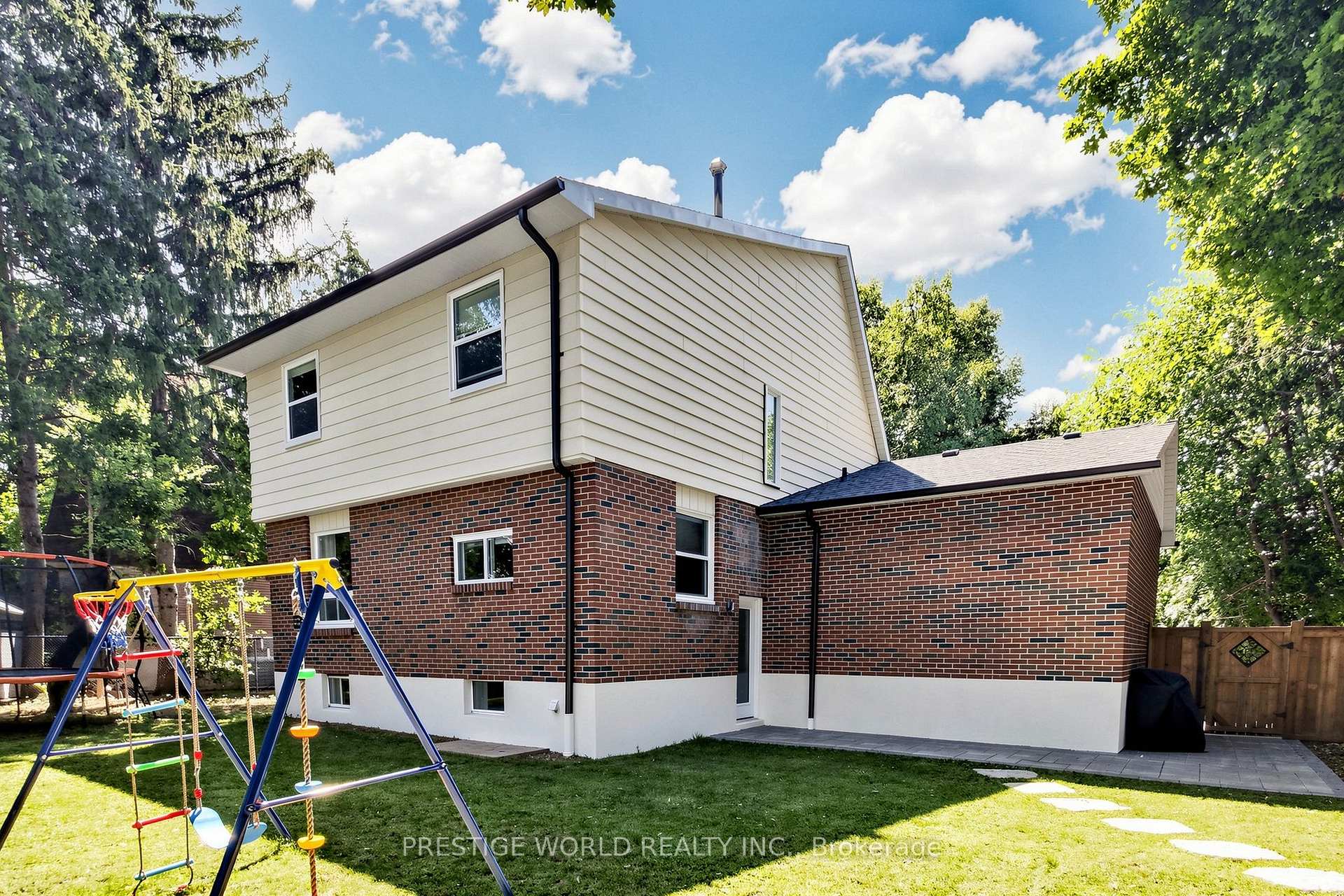 Photo 42 of 20 Hester Court, Markham, Royal Orchard — HOMEH