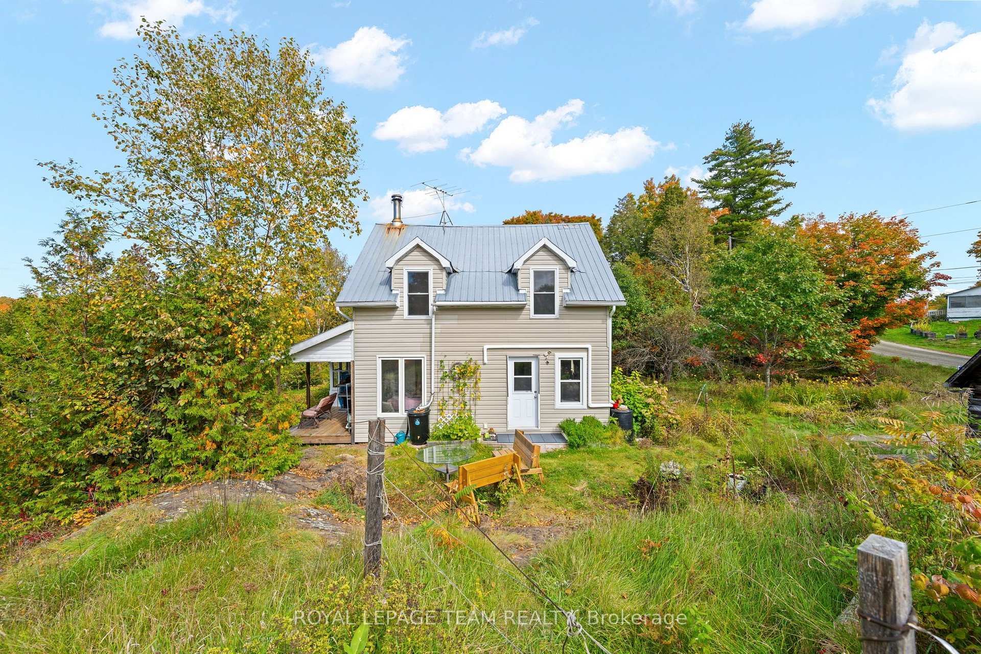 Photo 2 of 328 Clyde Forks Road, Lanark Highlands, Lanark Highlands (Lavant) Twp — HOMEH