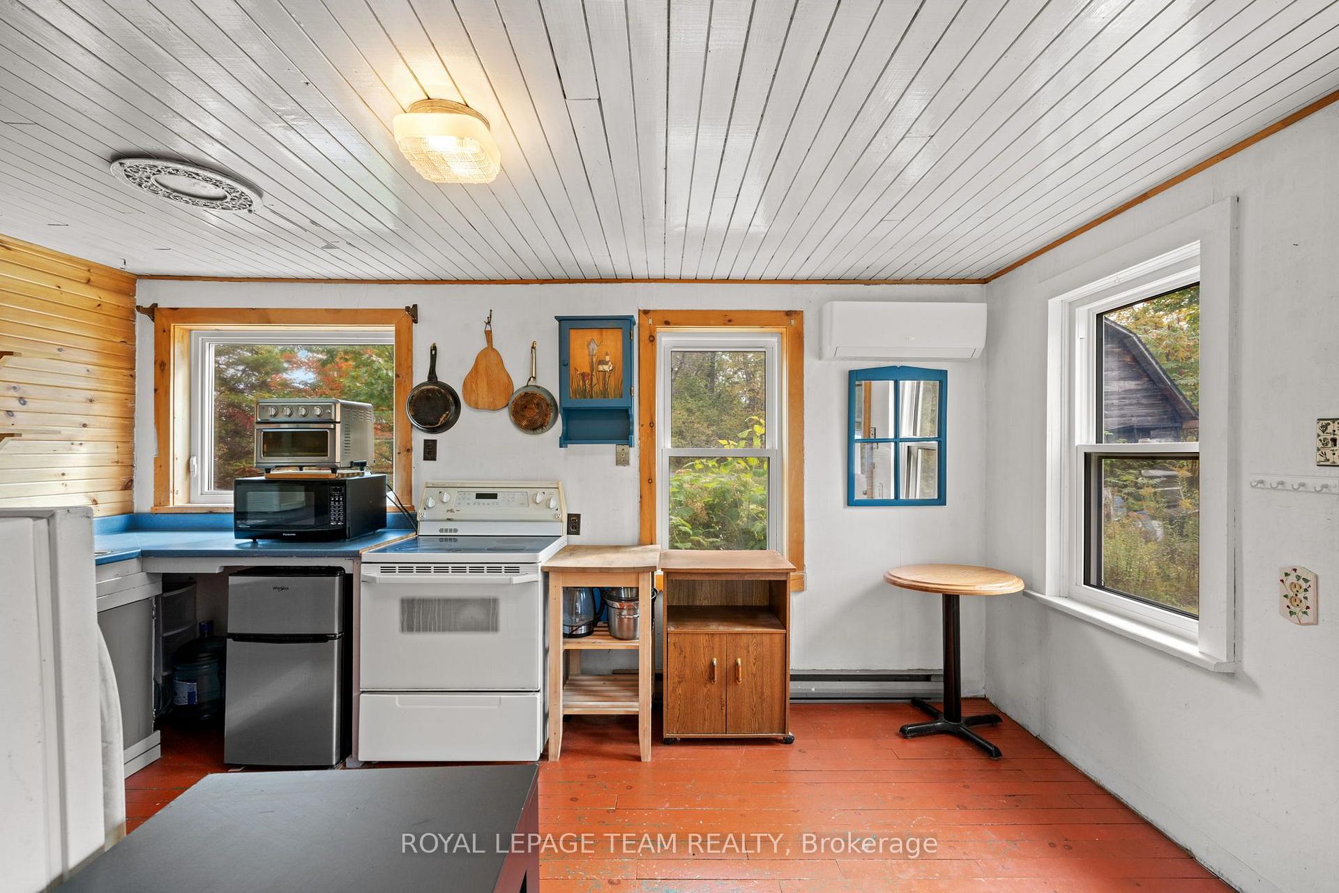 Photo 11 of 328 Clyde Forks Road, Lanark Highlands, Lanark Highlands (Lavant) Twp — HOMEH