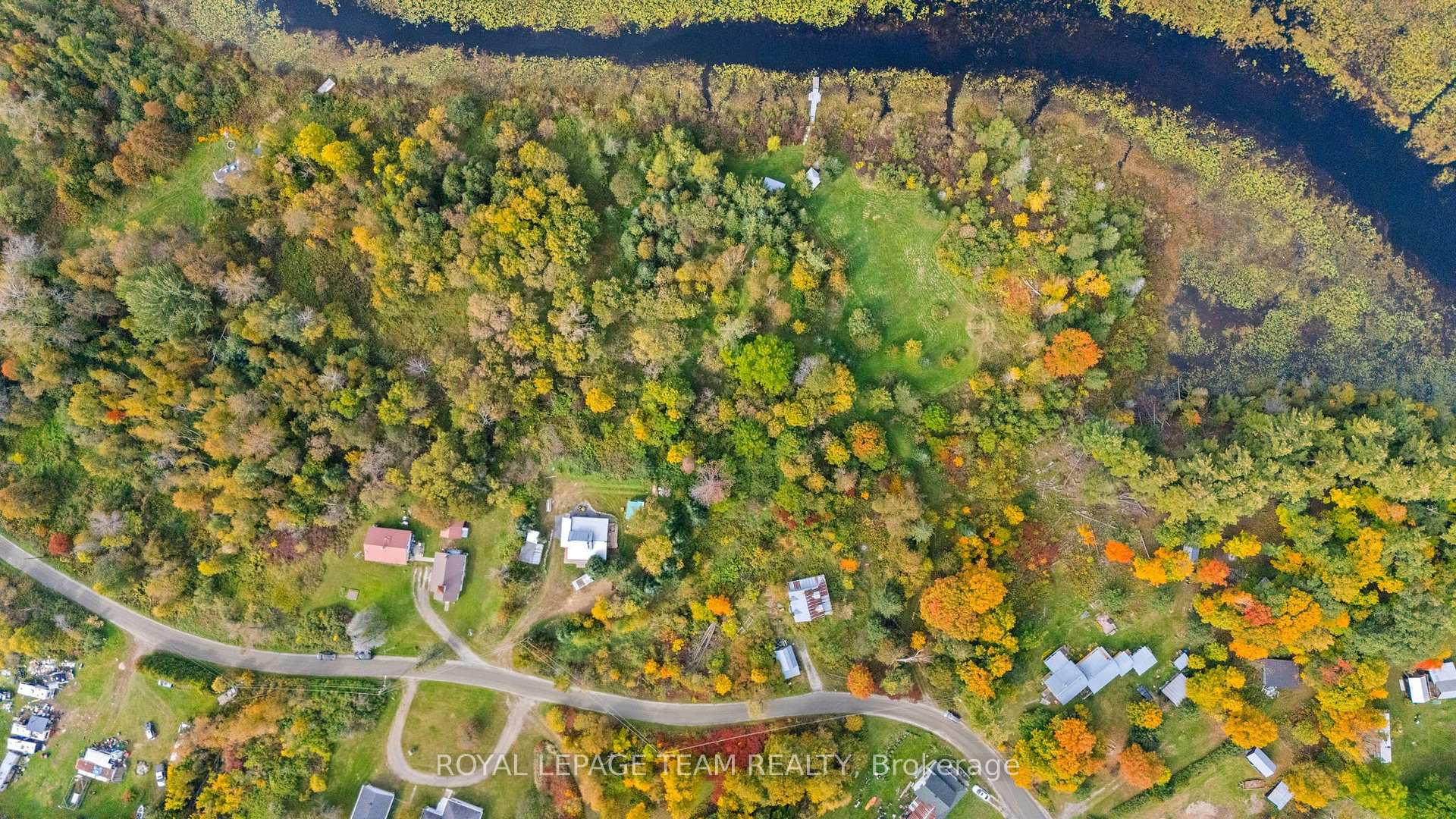 Photo 5 of 328 Clyde Forks Road, Lanark Highlands, Lanark Highlands (Lavant) Twp — HOMEH