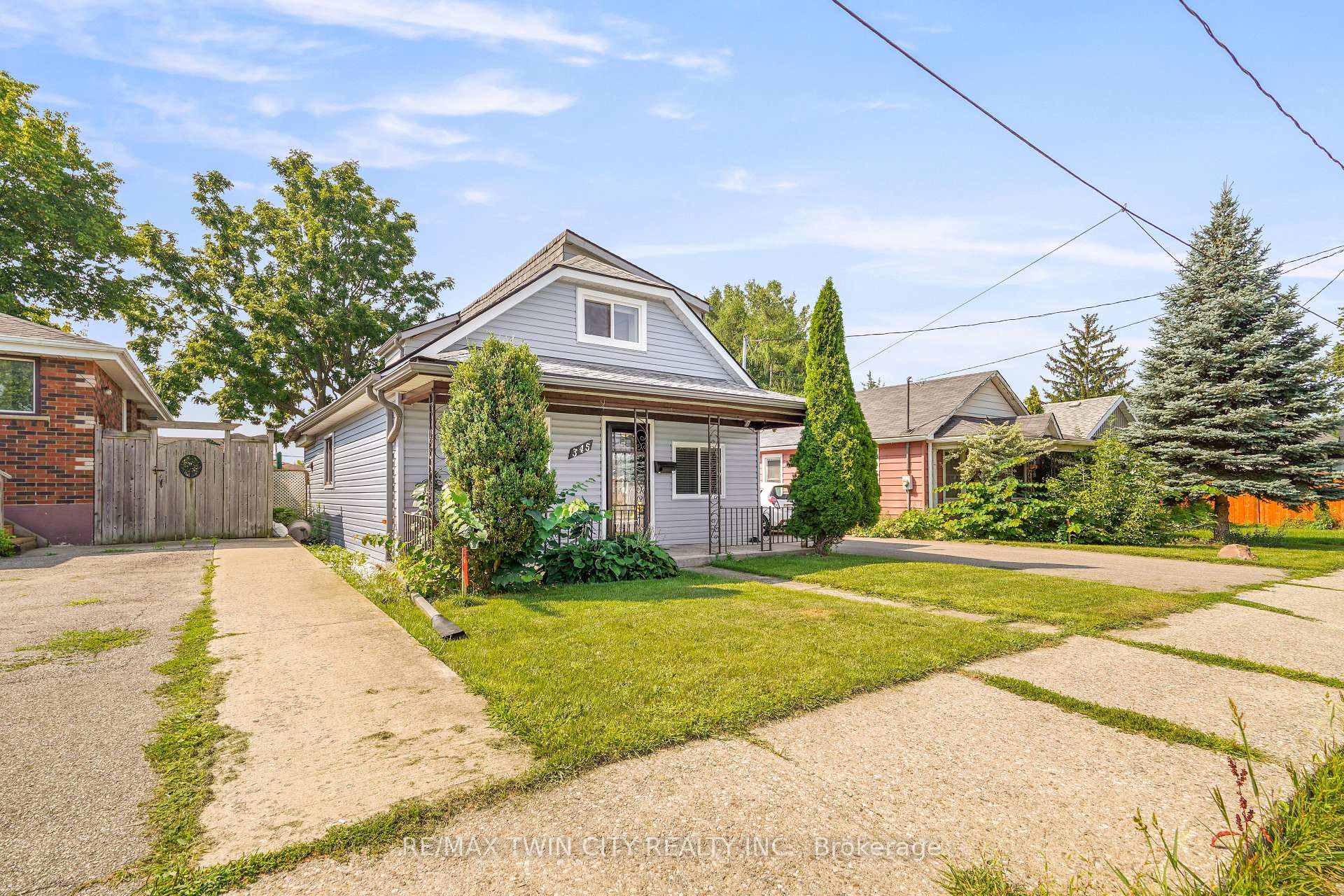 Photo 2 of 345 Nelson Street, Brantford, East Ward — HOMEH