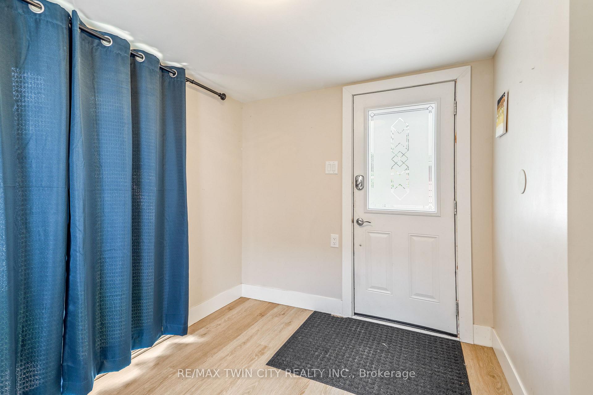 Photo 26 of 345 Nelson Street, Brantford, East Ward — HOMEH