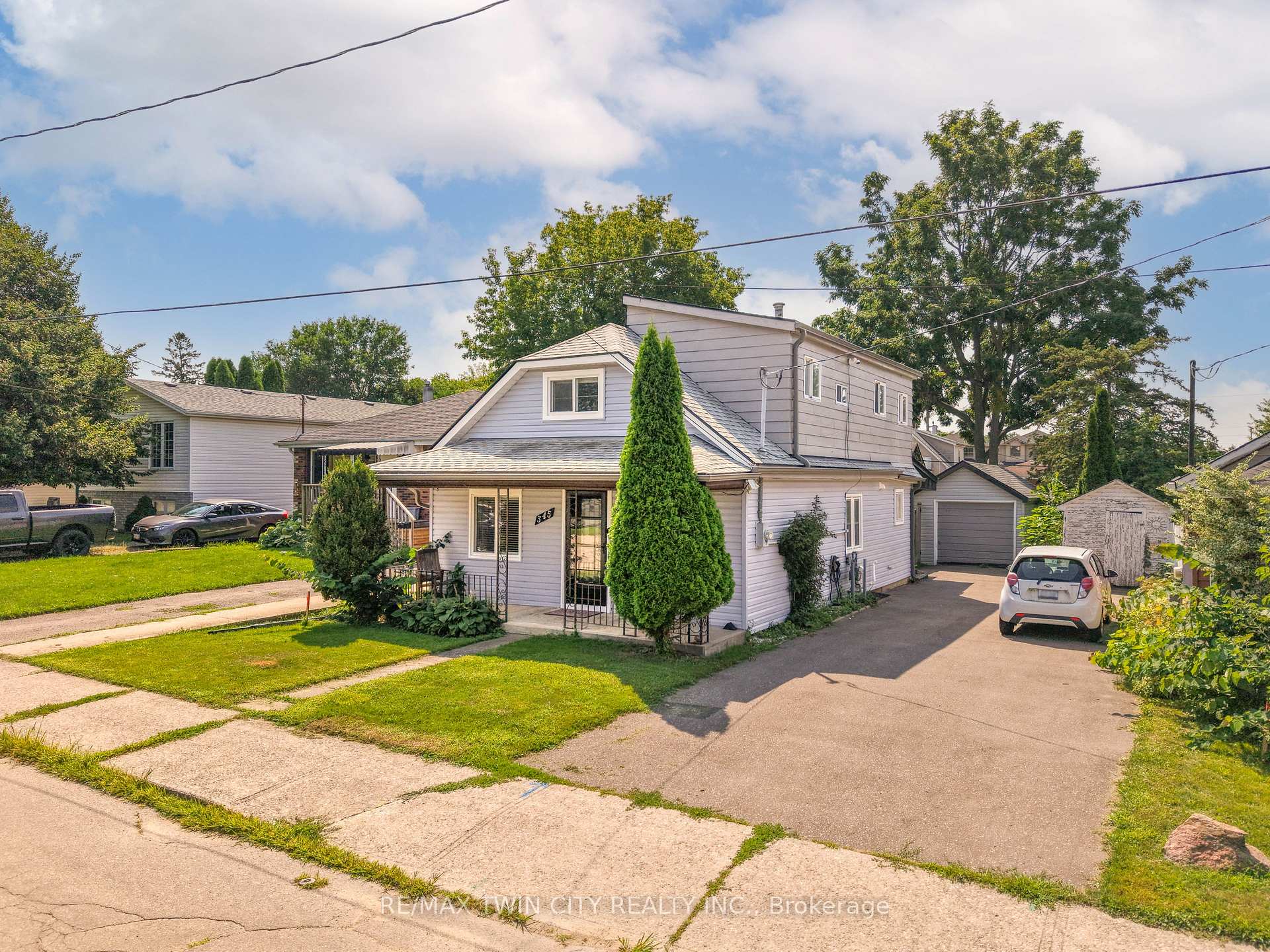 Photo 49 of 345 Nelson Street, Brantford, East Ward — HOMEH