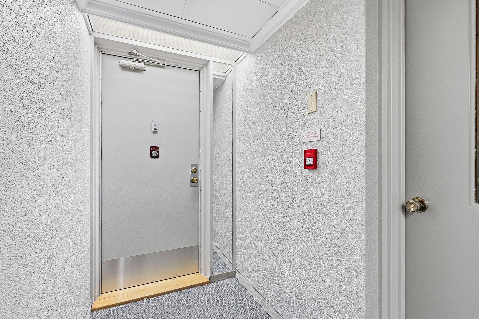 Photo 6 of Unit 1010, 915 Elmsmere Road, Ottawa, Beacon Hill South — HOMEH