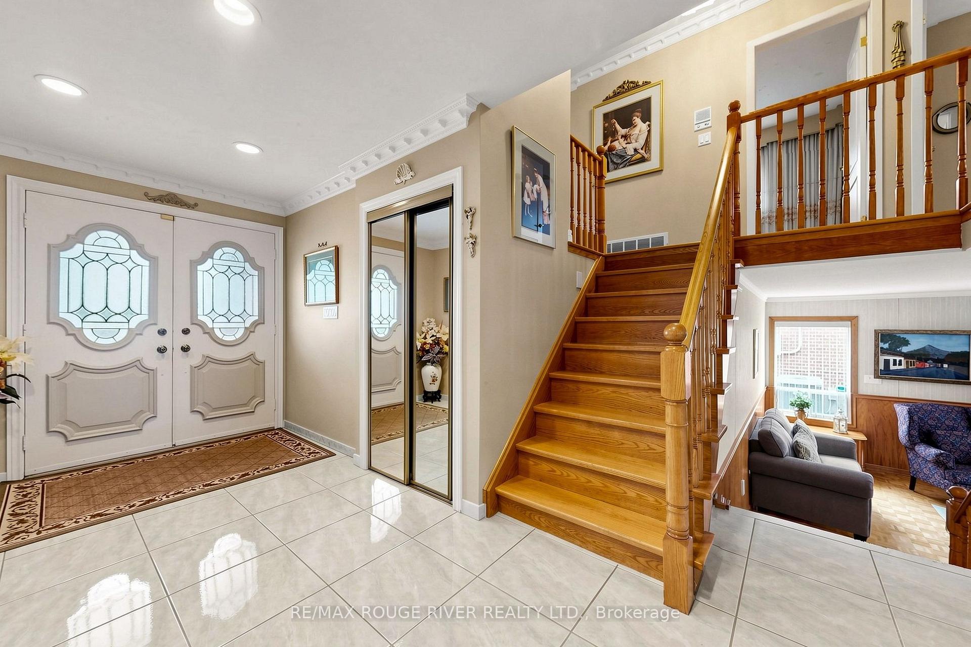 Photo 6 of 48 Chillery Avenue, Scarborough, Eglinton East — HOMEH