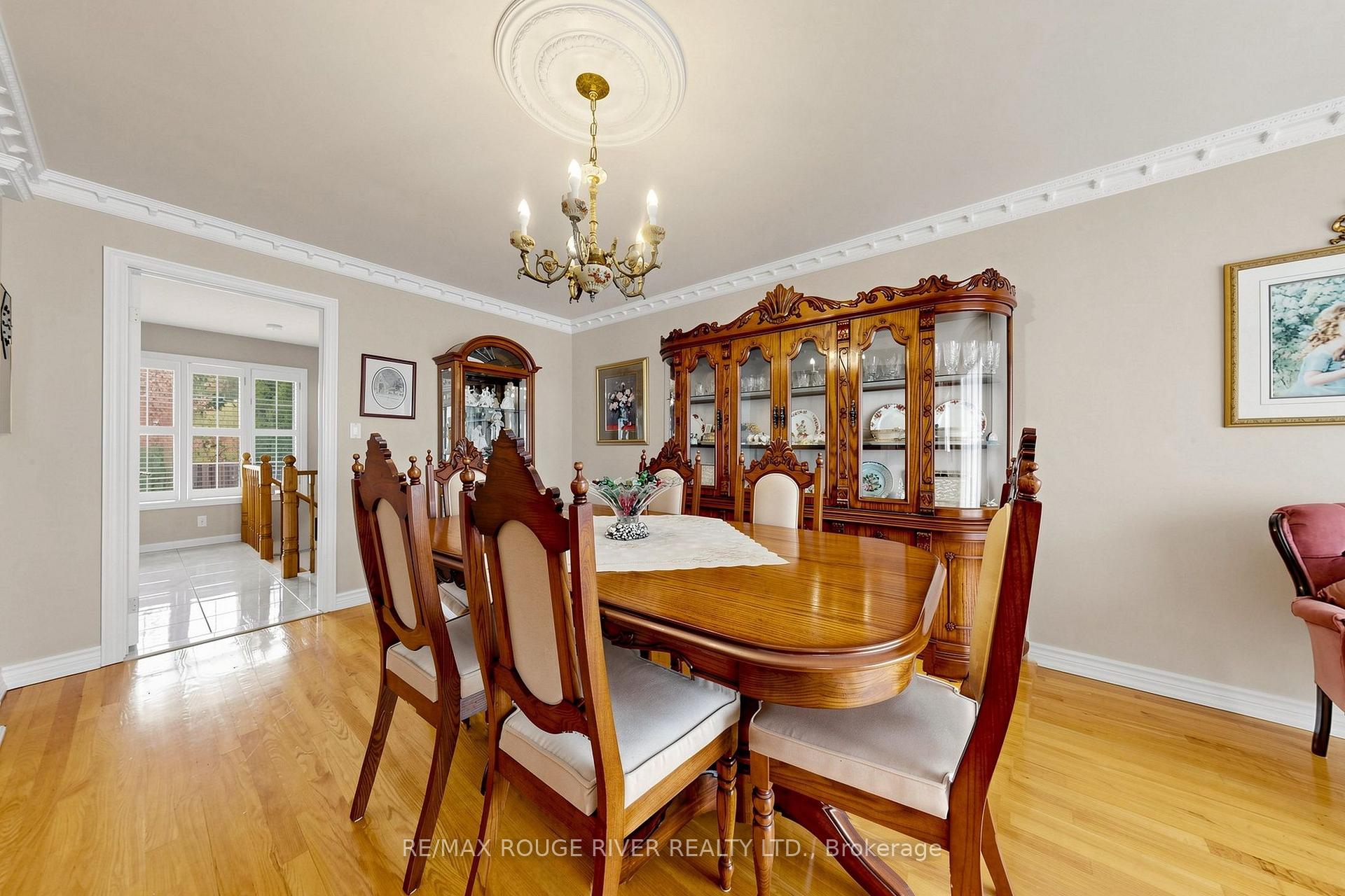 Photo 11 of 48 Chillery Avenue, Scarborough, Eglinton East — HOMEH