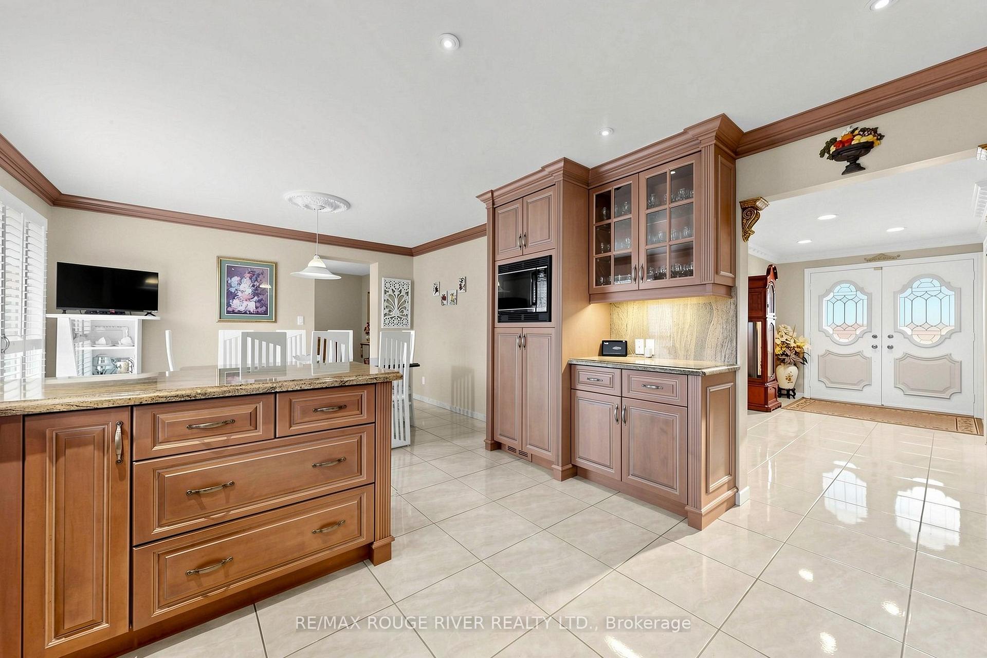 Photo 15 of 48 Chillery Avenue, Scarborough, Eglinton East — HOMEH
