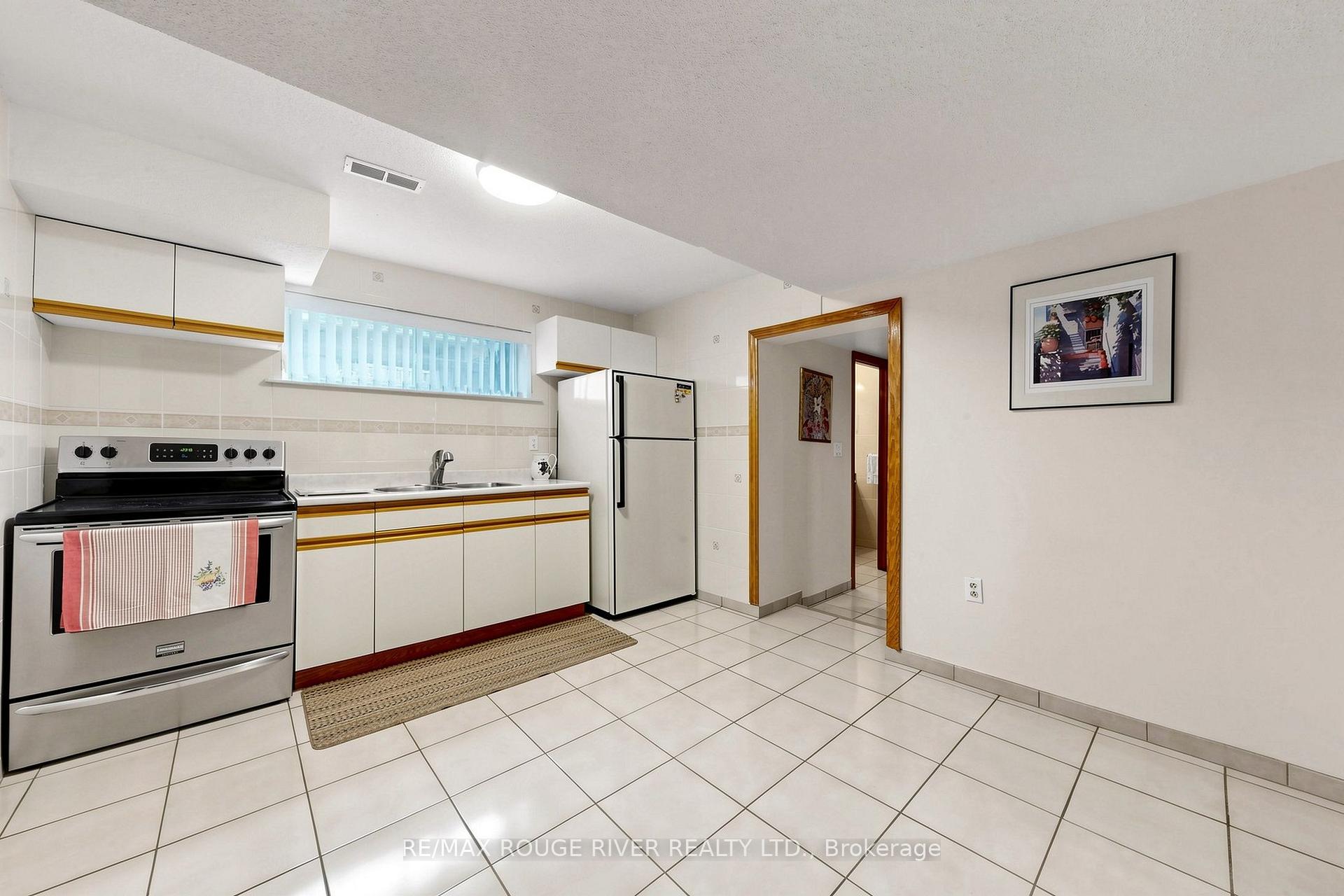 Photo 41 of 48 Chillery Avenue, Scarborough, Eglinton East — HOMEH