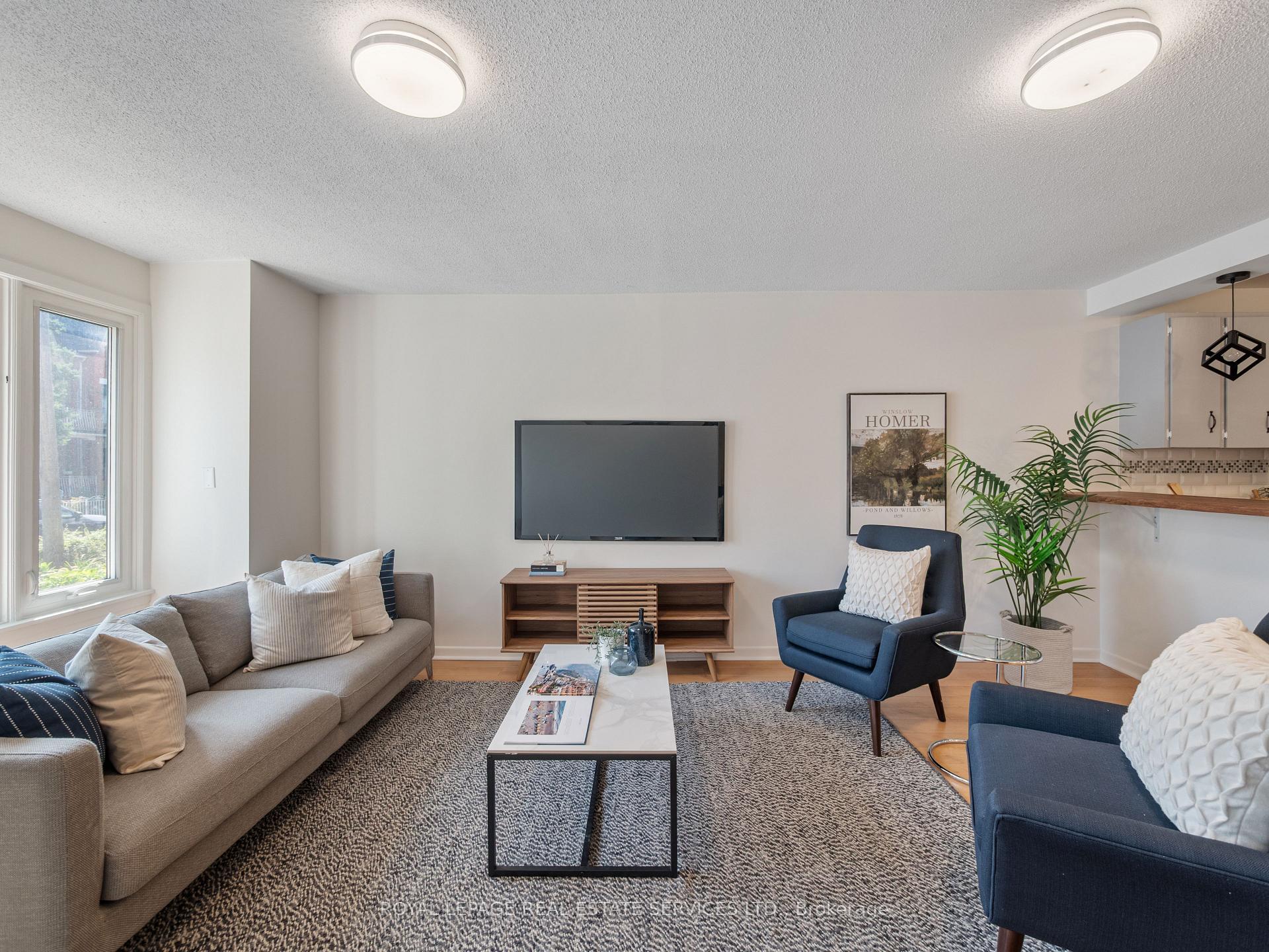 Photo 5 of 346 Indian Road Crescent, Toronto, Junction Area — HOMEH