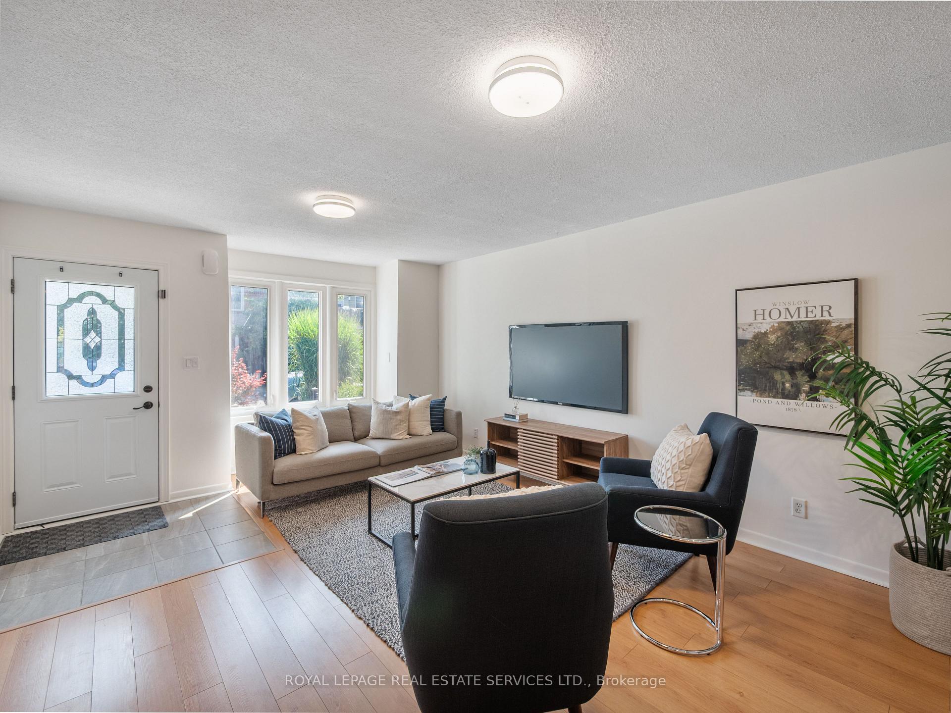 Photo 6 of 346 Indian Road Crescent, Toronto, Junction Area — HOMEH