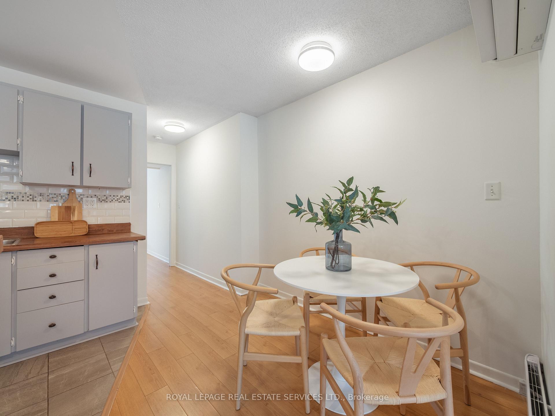 Photo 10 of 346 Indian Road Crescent, Toronto, Junction Area — HOMEH