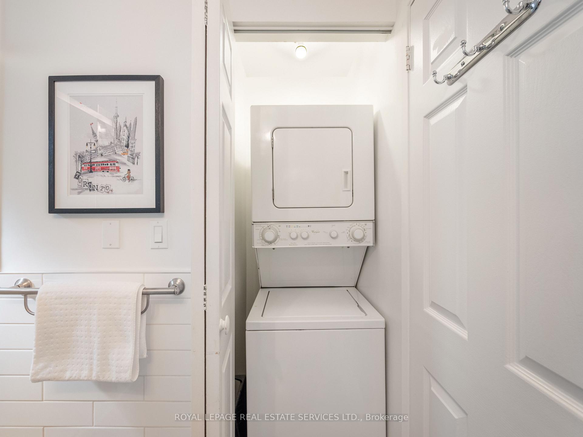 Photo 19 of 346 Indian Road Crescent, Toronto, Junction Area — HOMEH