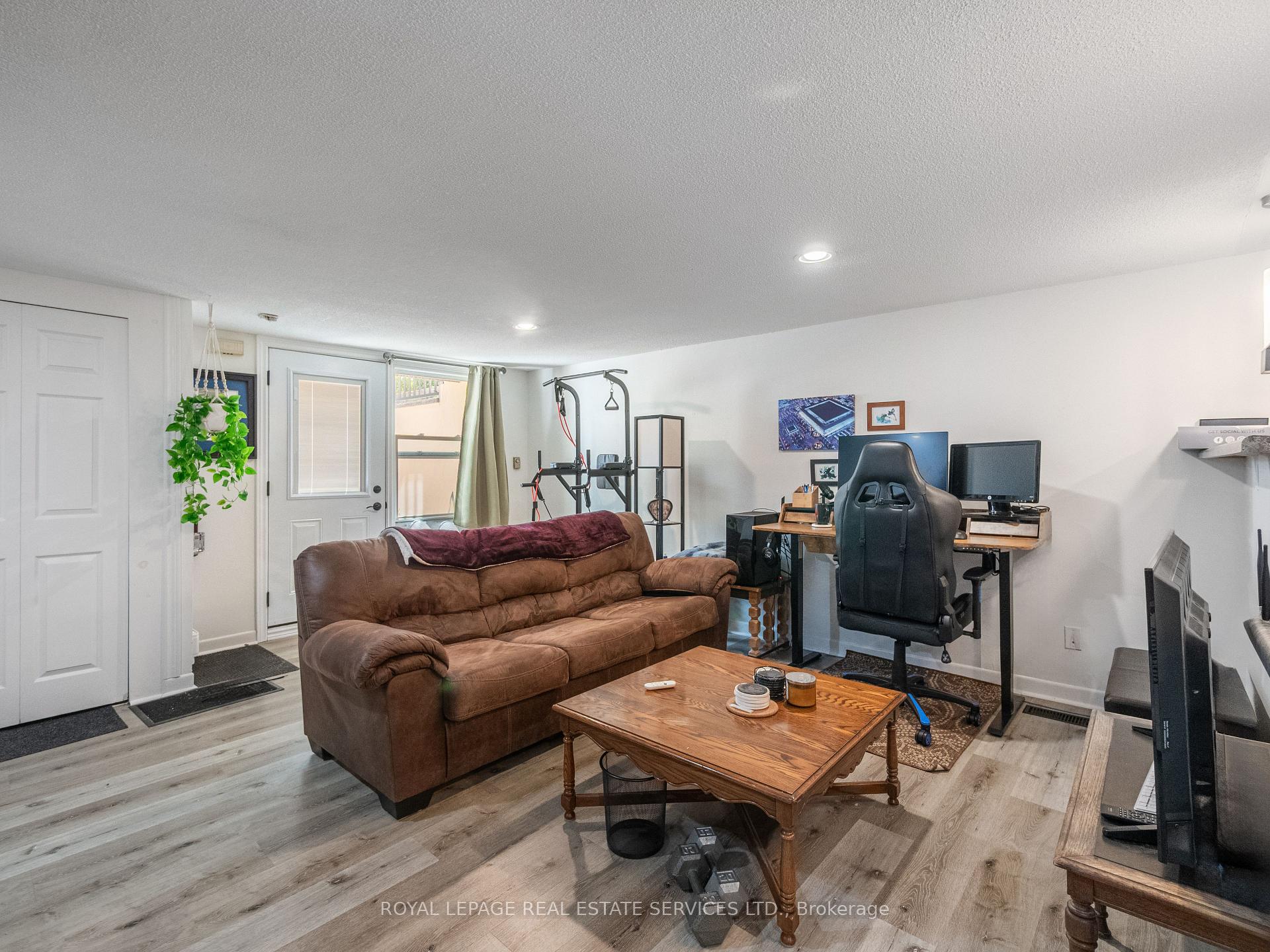 Photo 41 of 346 Indian Road Crescent, Toronto, Junction Area — HOMEH