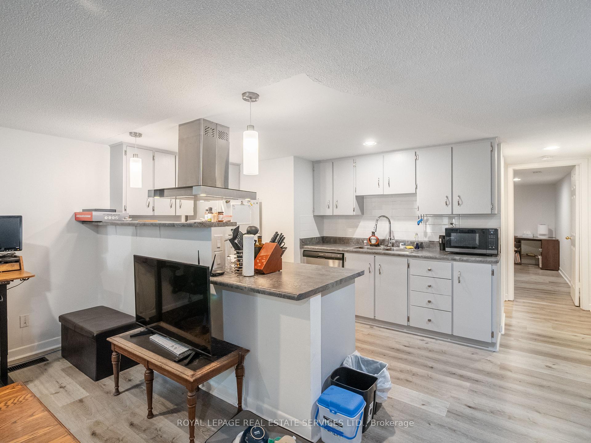 Photo 42 of 346 Indian Road Crescent, Toronto, Junction Area — HOMEH