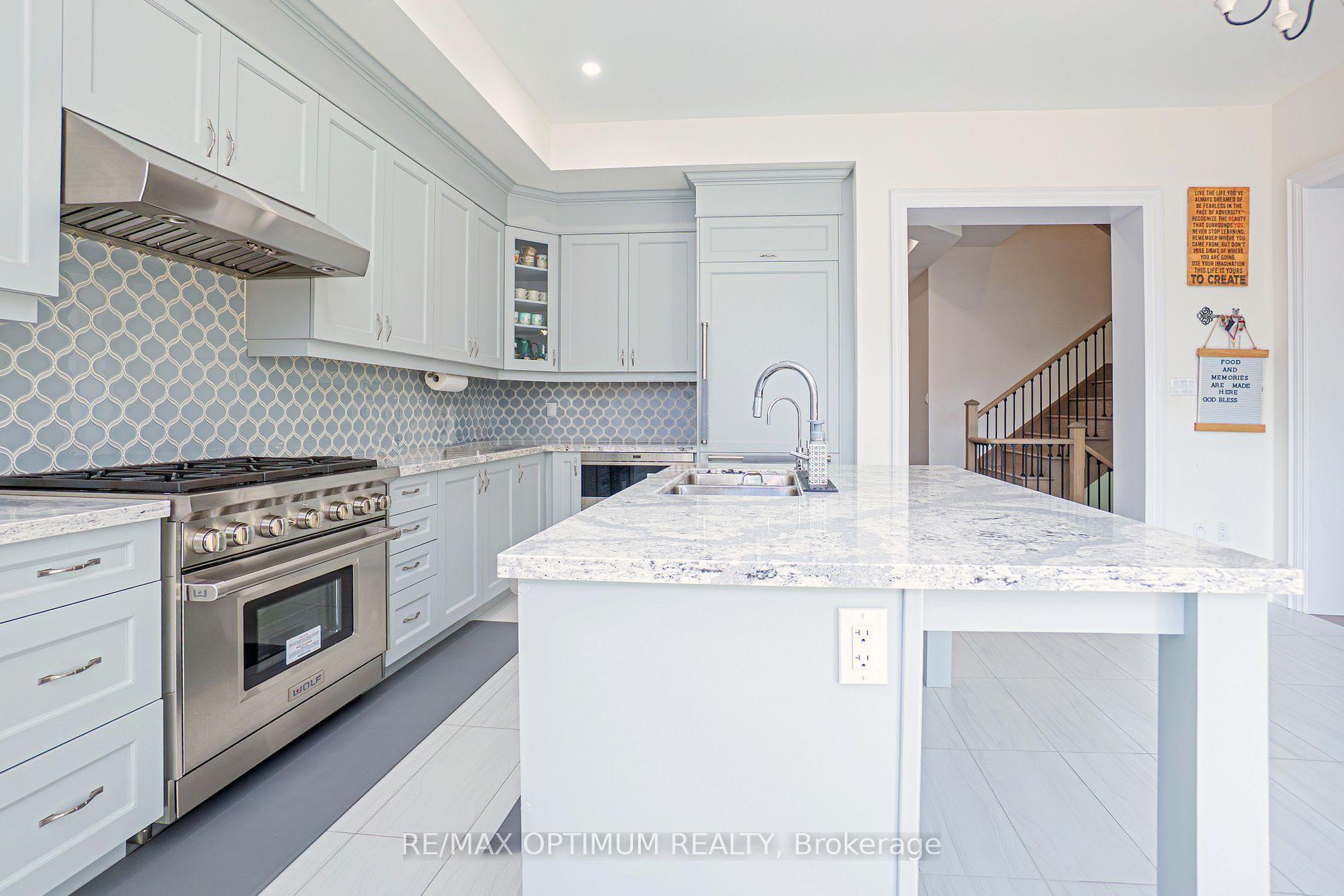 Photo 8 of 53 Kinburn Crescent, Vaughan, Vellore Village — HOMEH