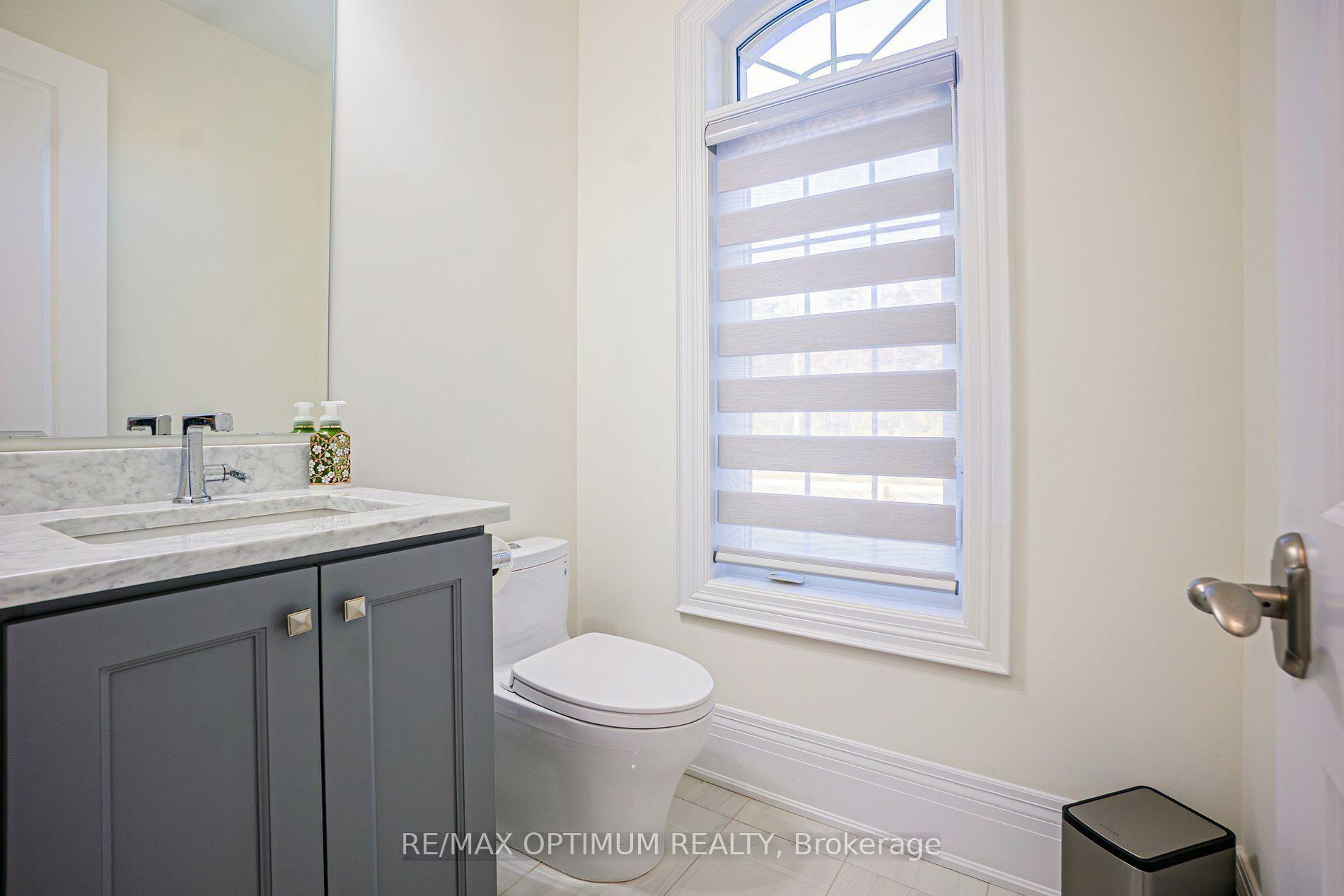 Photo 12 of 53 Kinburn Crescent, Vaughan, Vellore Village — HOMEH