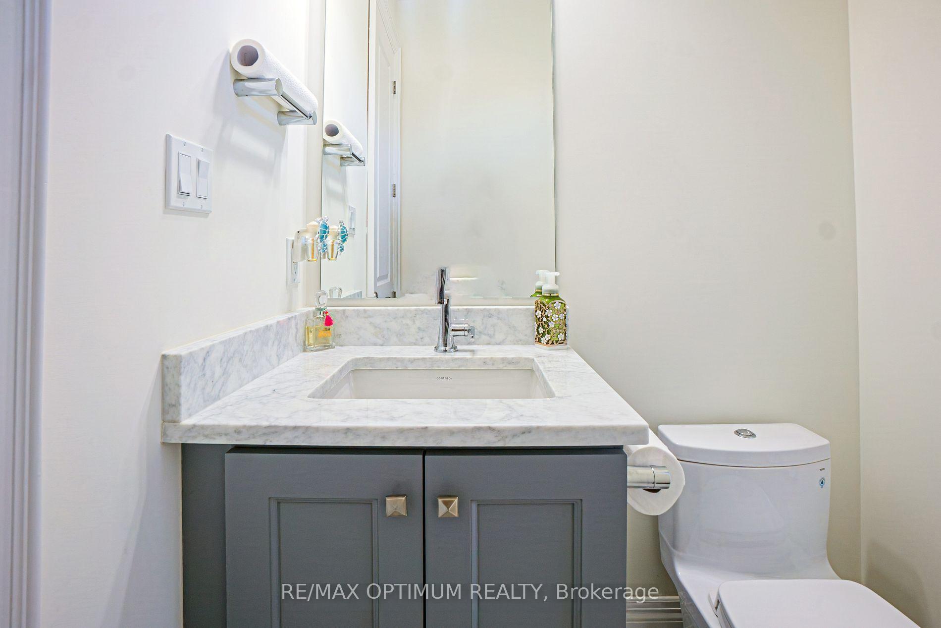 Photo 13 of 53 Kinburn Crescent, Vaughan, Vellore Village — HOMEH