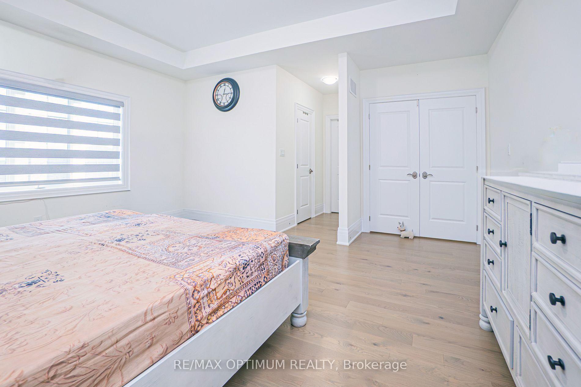 Photo 16 of 53 Kinburn Crescent, Vaughan, Vellore Village — HOMEH