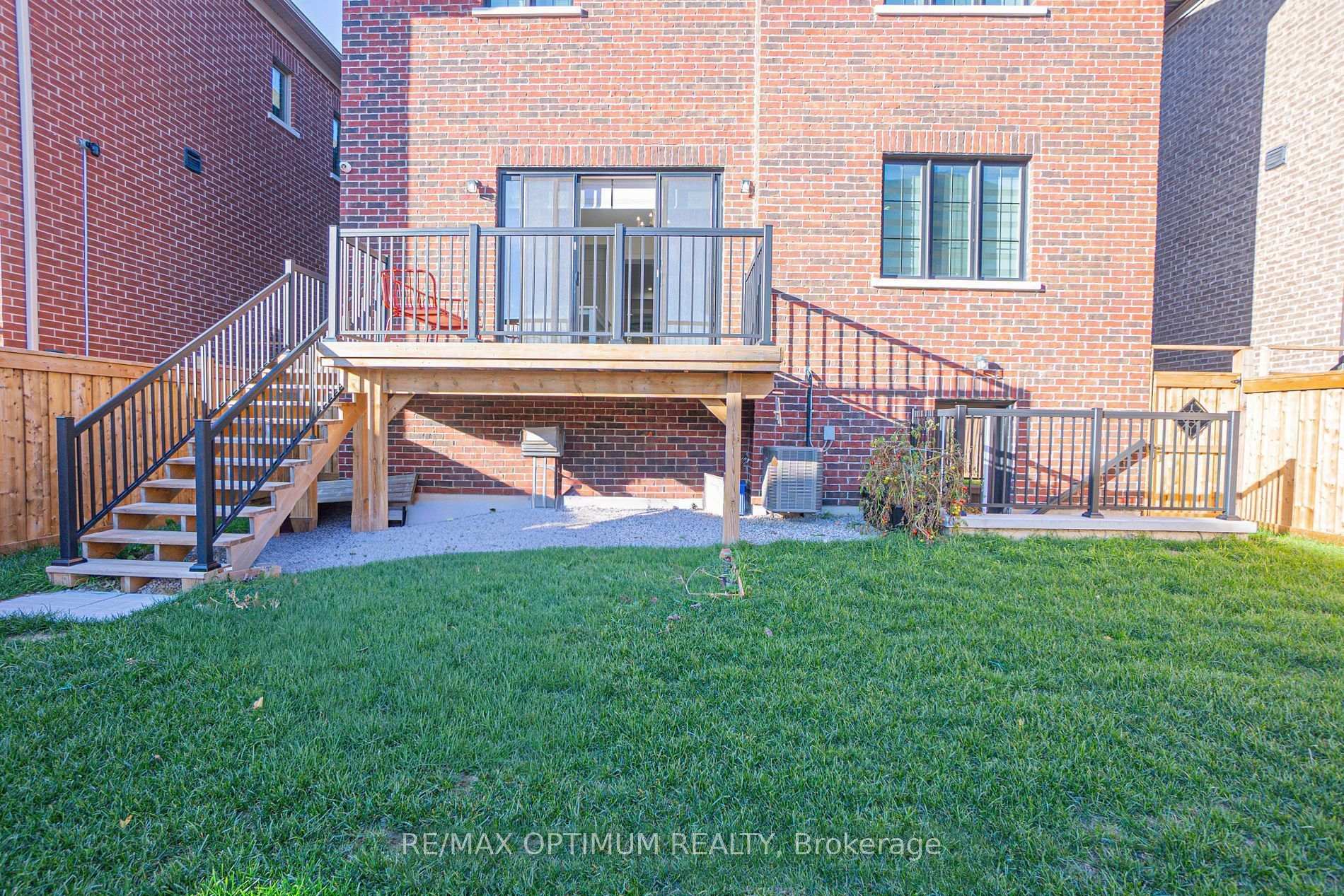 Photo 33 of 53 Kinburn Crescent, Vaughan, Vellore Village — HOMEH