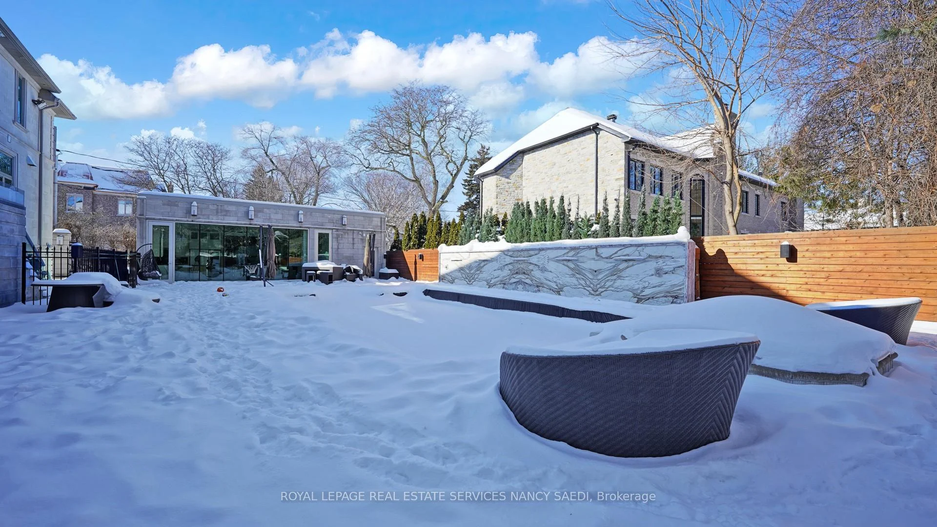 Photo 51 of 42 Wimpole Drive, North York, St. Andrew-Windfields — HOMEH