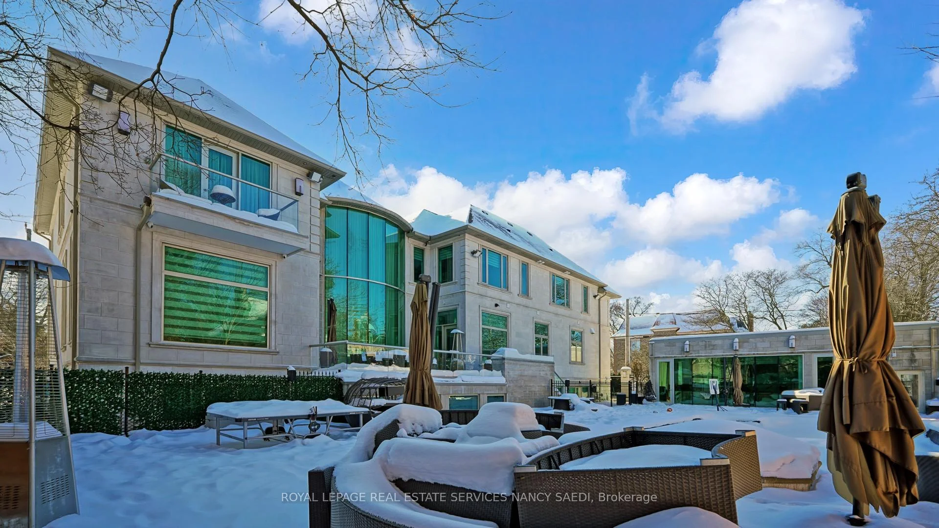 Photo 54 of 42 Wimpole Drive, North York, St. Andrew-Windfields — HOMEH