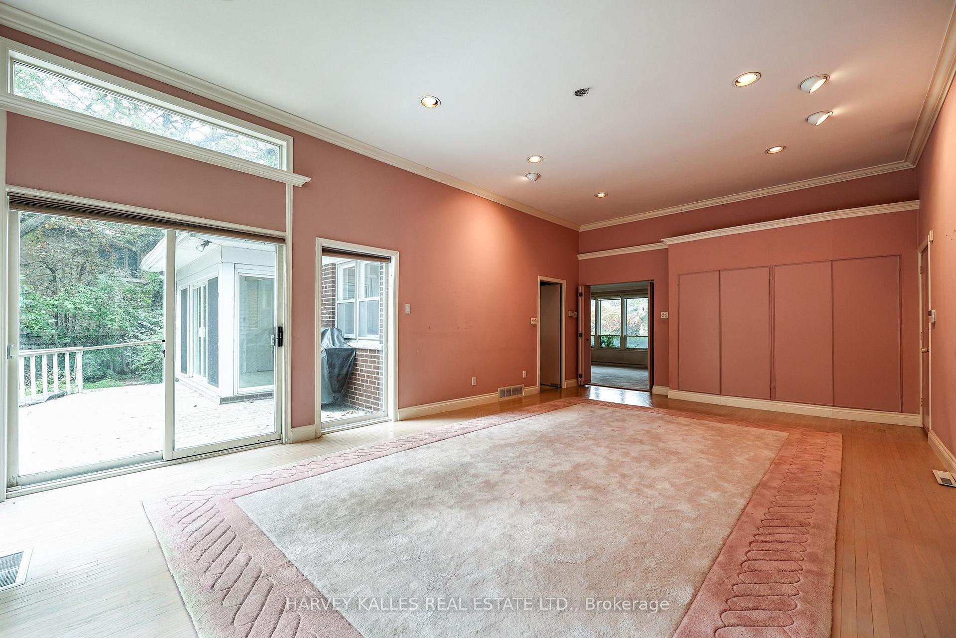 Photo 17 of 2 Clovestone Road, North York, St. Andrew-Windfields — HOMEH