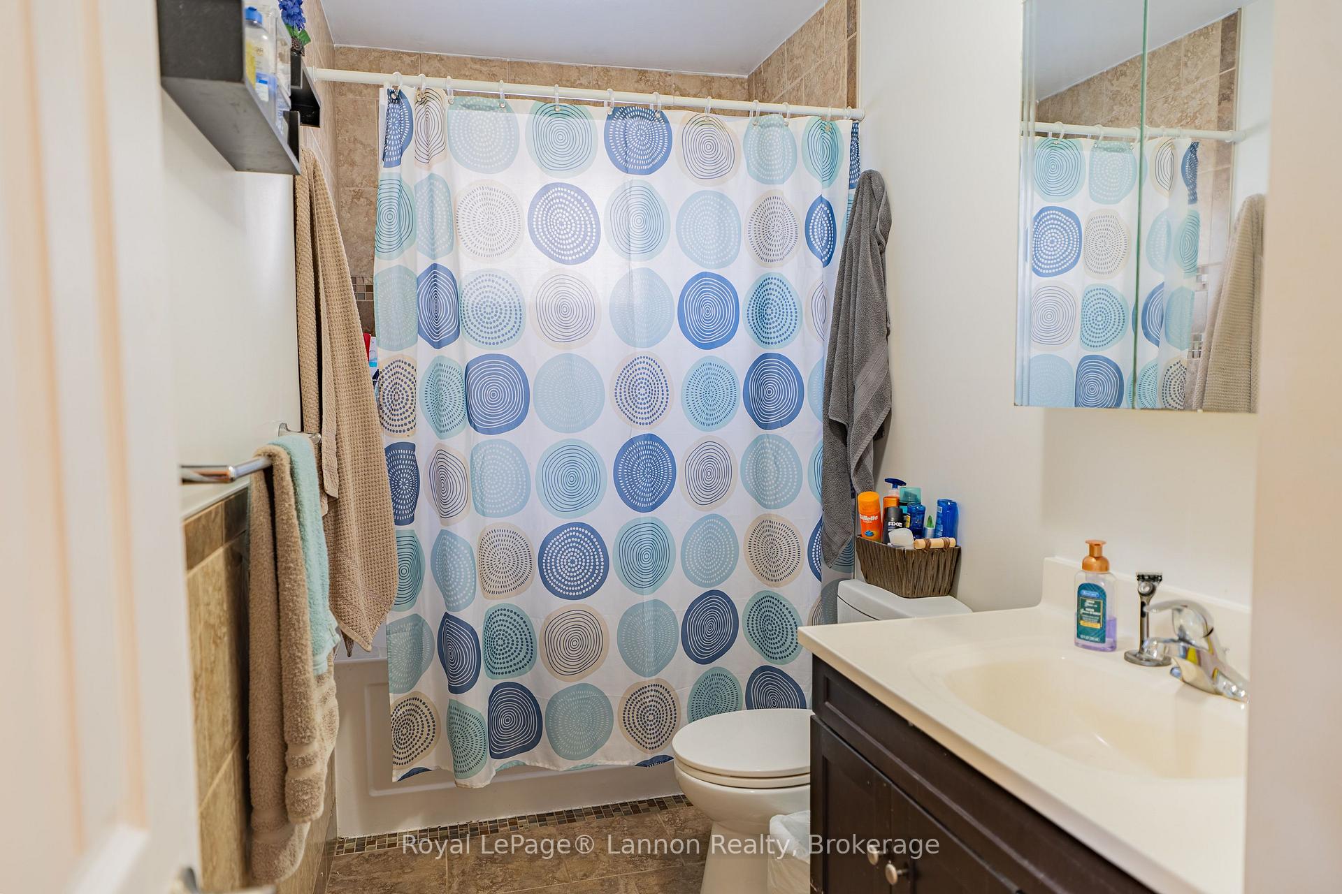 Photo 23 of 562 Simon Fraser Drive, Thunder Bay, Northwood Park — HOMEH