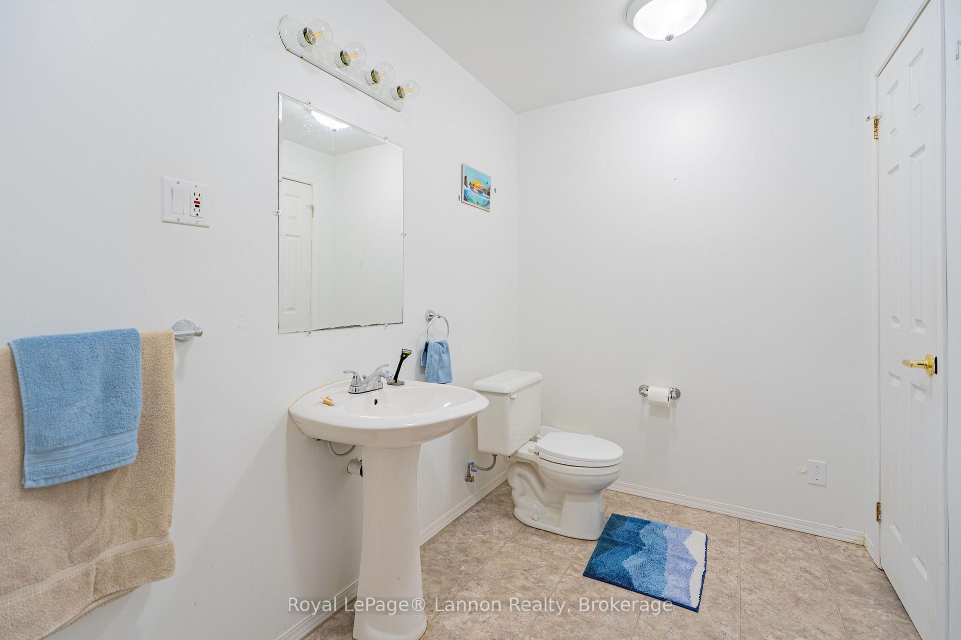 Photo 35 of 562 Simon Fraser Drive, Thunder Bay, Northwood Park — HOMEH