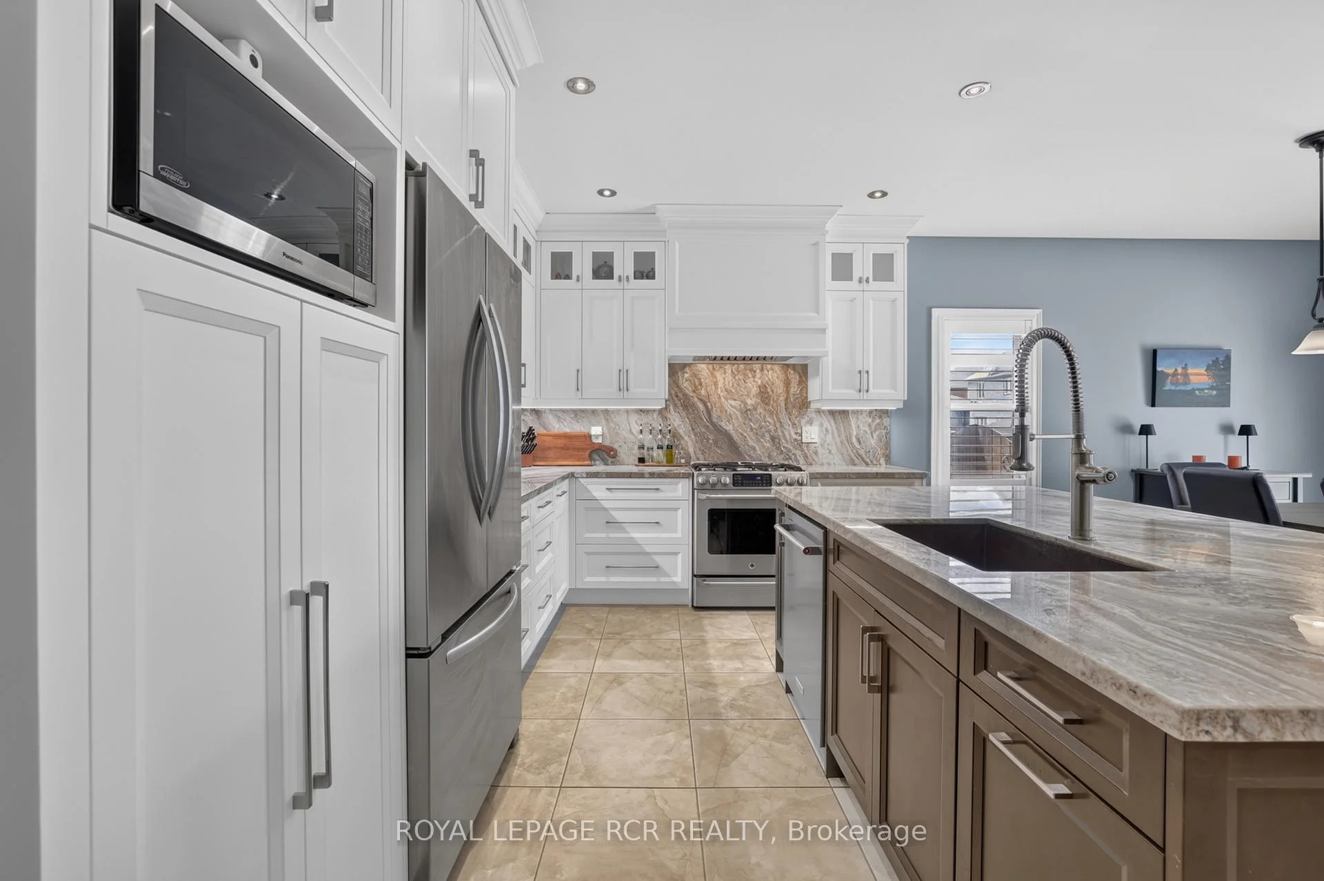 Photo 13 of 30 Borland Crescent, Caledon, Caledon East — HOMEH