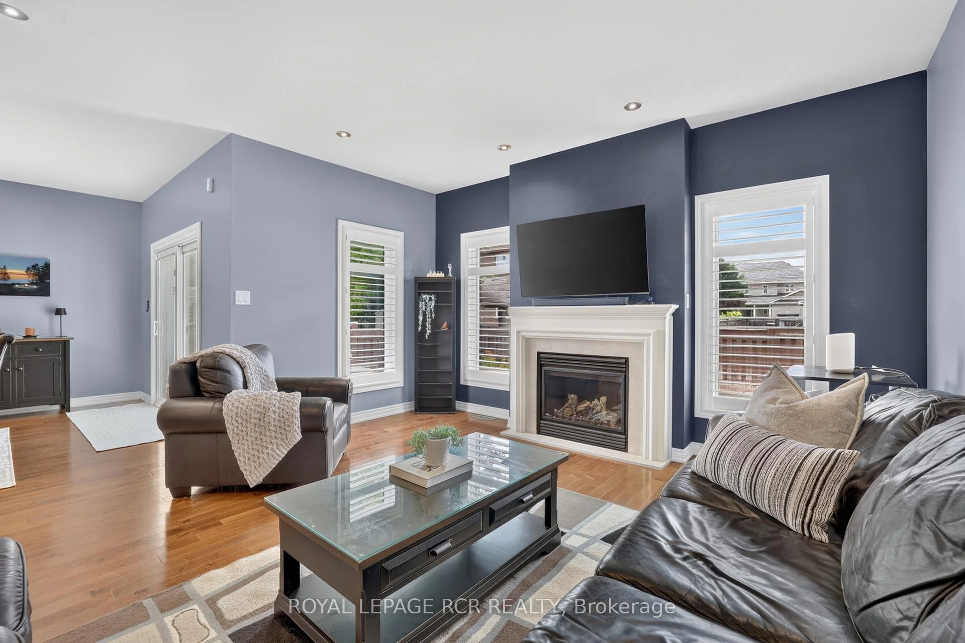 Photo 19 of 30 Borland Crescent, Caledon, Caledon East — HOMEH