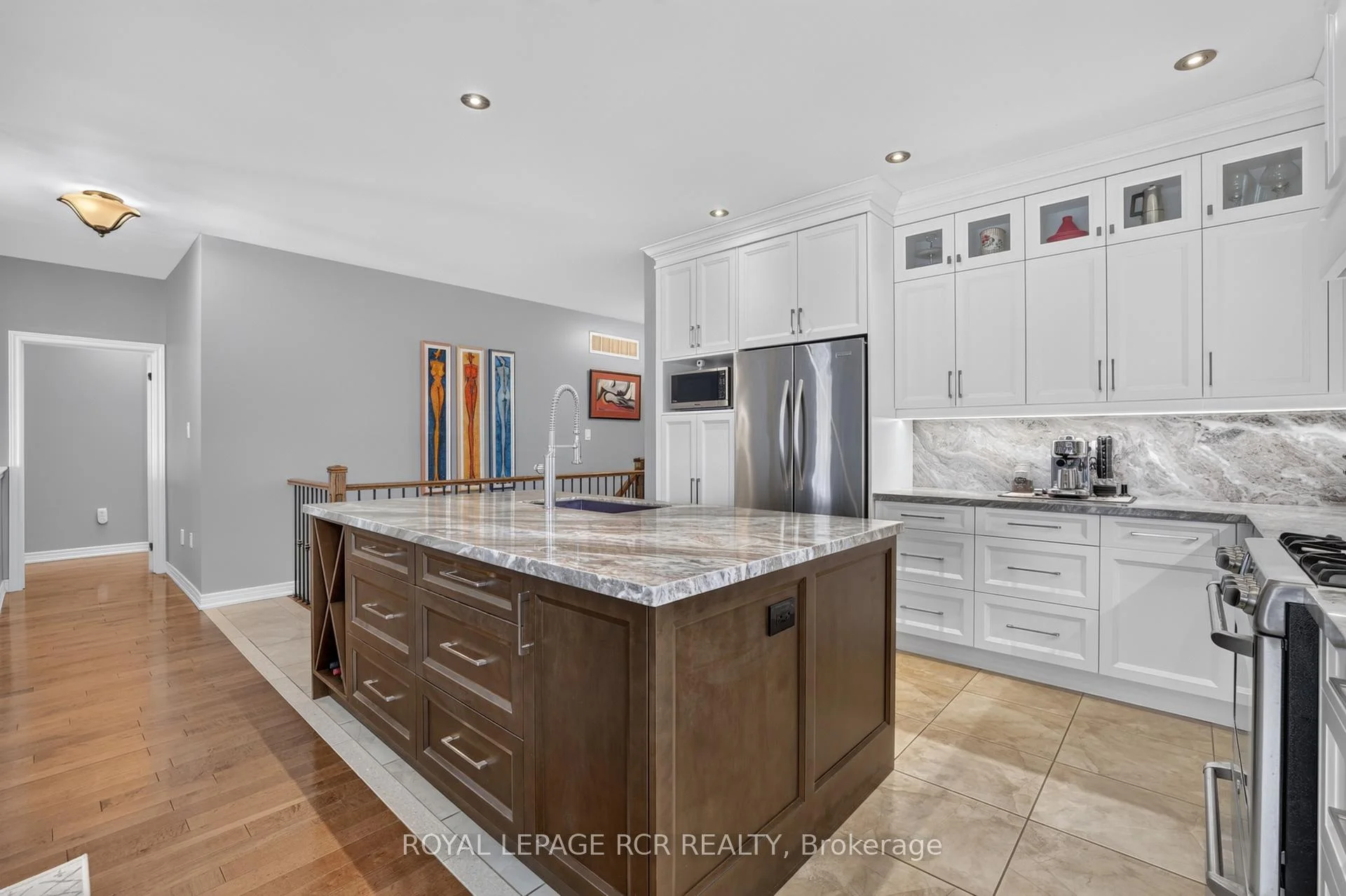 Photo 21 of 30 Borland Crescent, Caledon, Caledon East — HOMEH