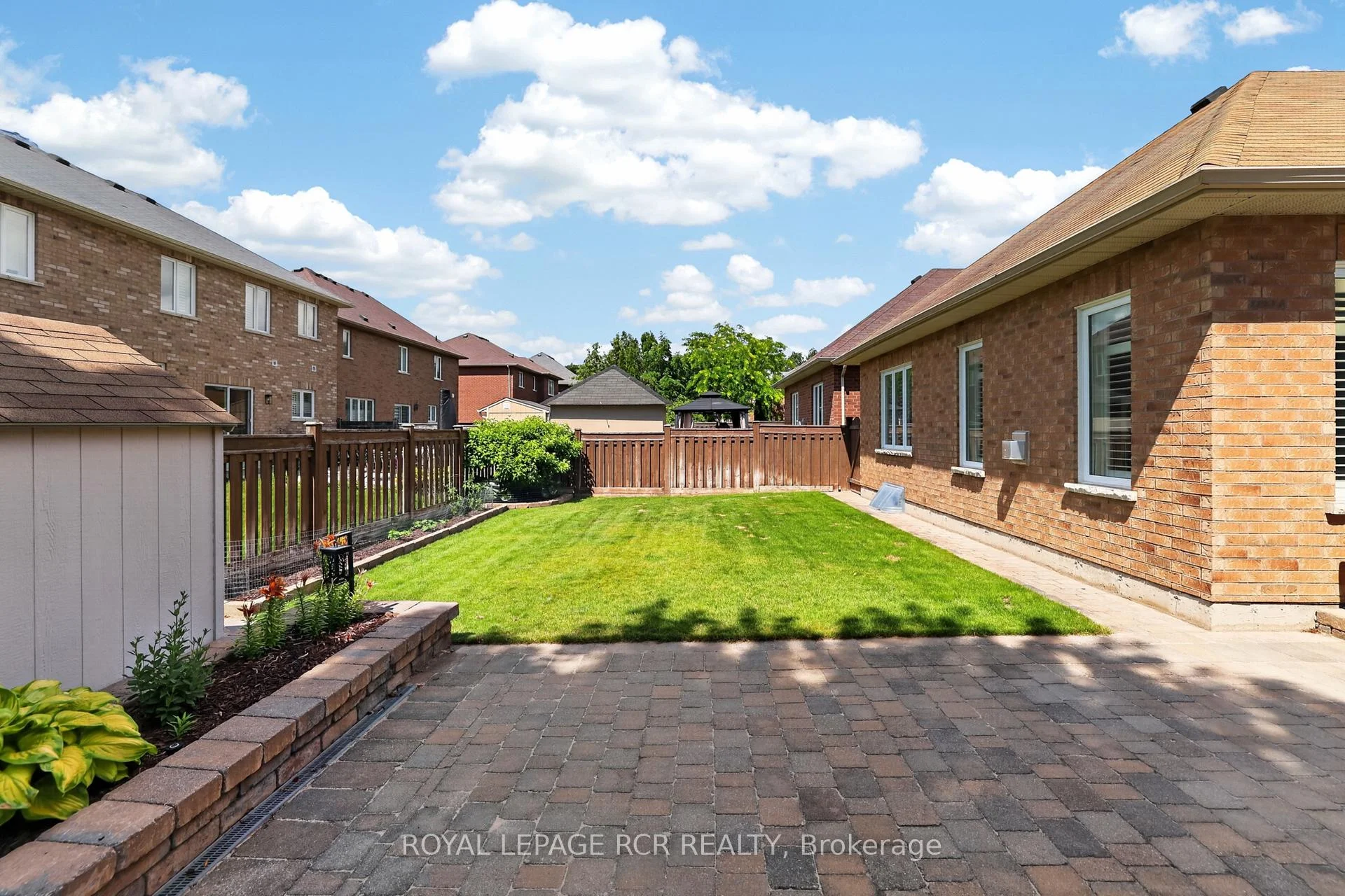 Photo 56 of 30 Borland Crescent, Caledon, Caledon East — HOMEH