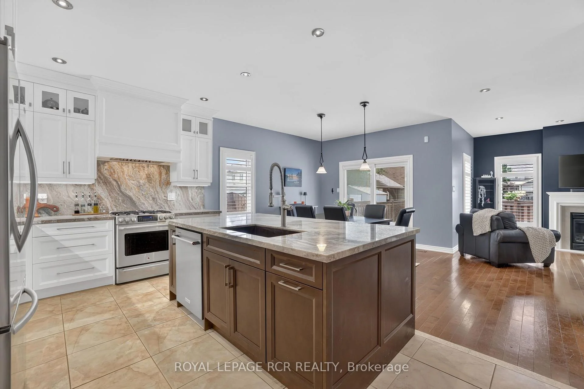 Photo 74 of 30 Borland Crescent, Caledon, Caledon East — HOMEH
