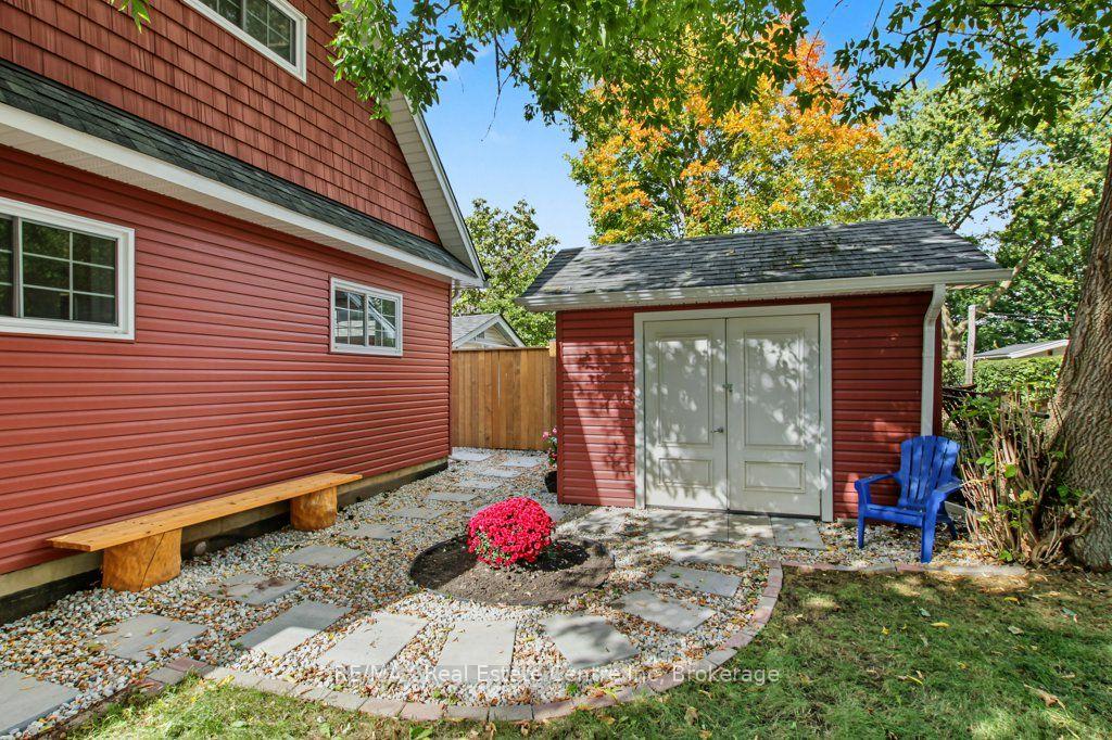 Photo 44 of 104 Johnston Street, Guelph, St. Patrick's Ward — HOMEH