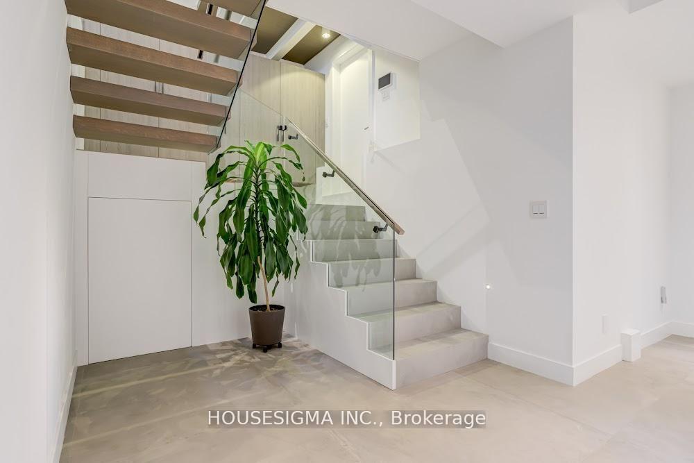 Photo 26 of 307 Richview Avenue, Toronto, Forest Hill South — HOMEH