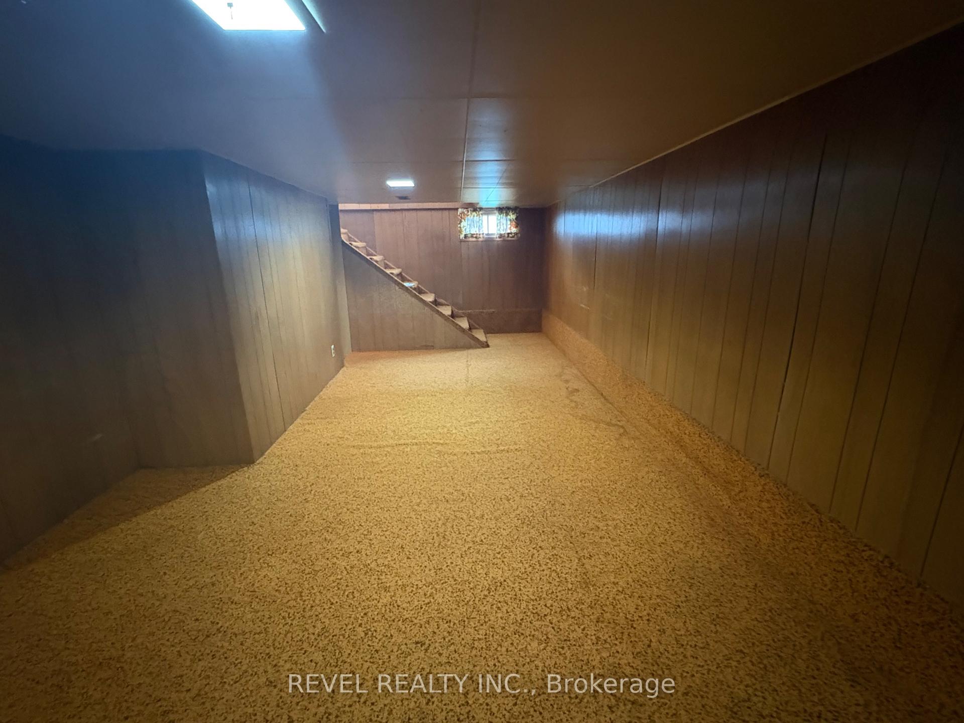 Photo 19 of 107 Fifteenth Avenue, Cochrane — HOMEH