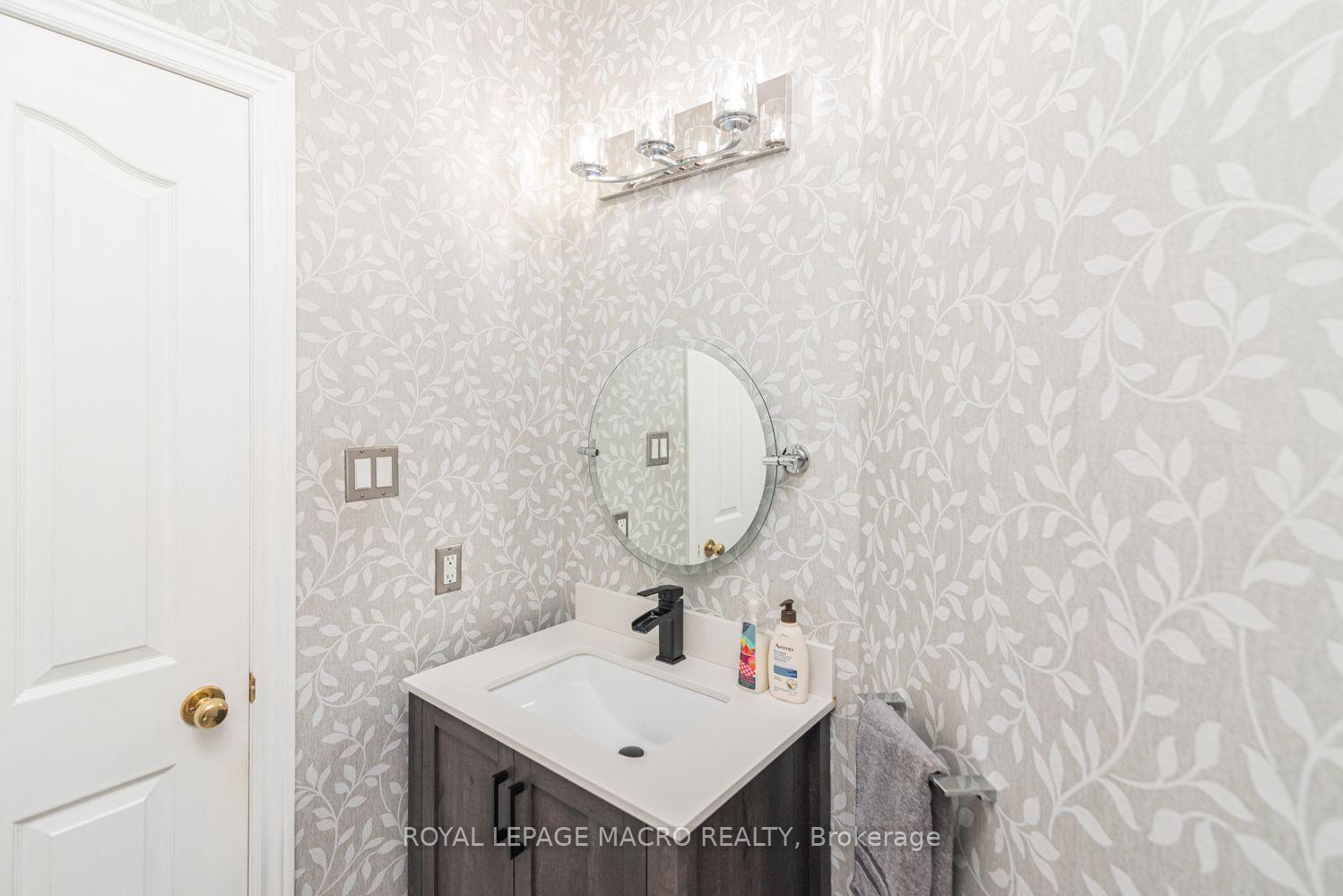 Photo 18 of 102 Willow Lane, Grimsby, Grimsby West — HOMEH