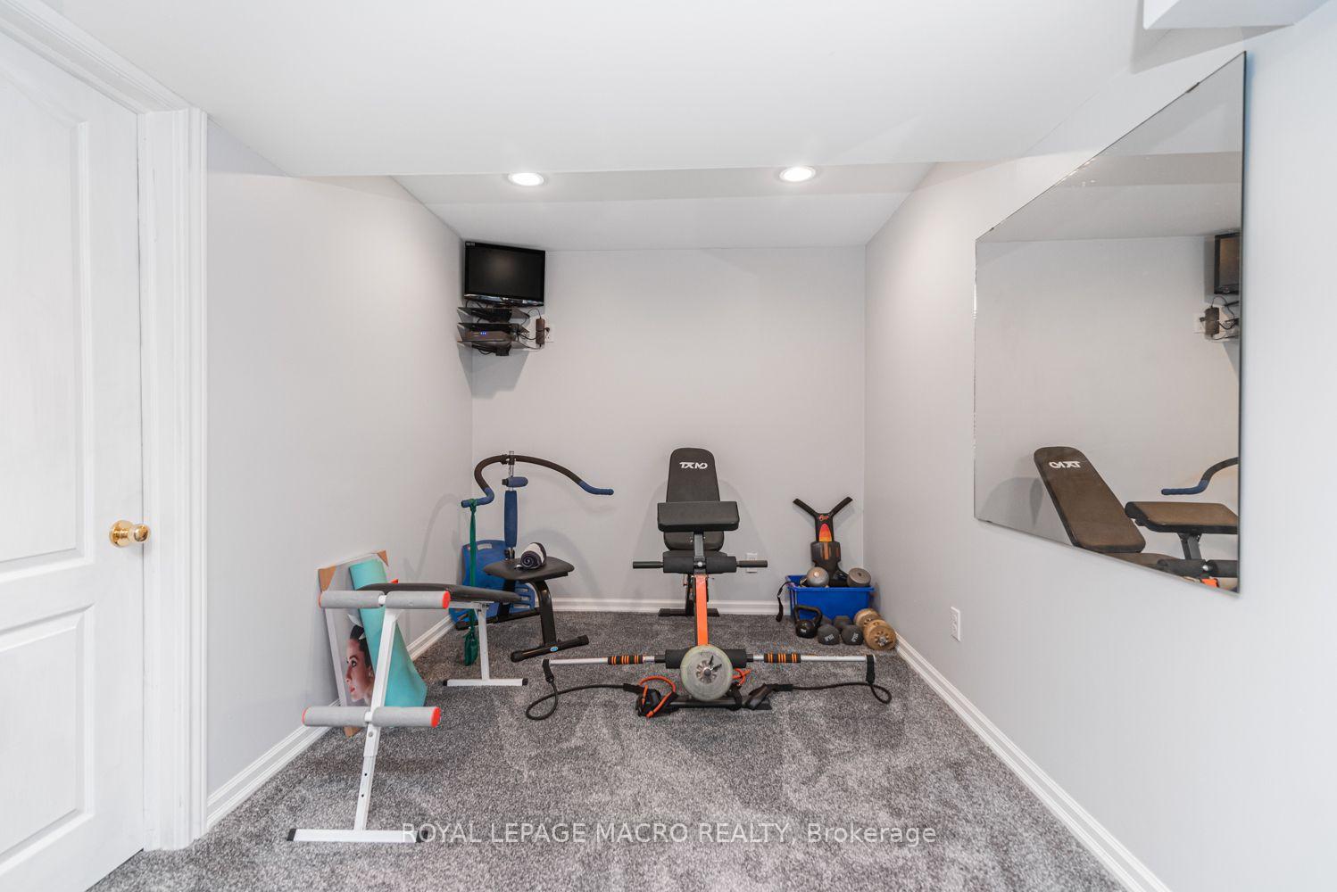 Photo 36 of 102 Willow Lane, Grimsby, Grimsby West — HOMEH