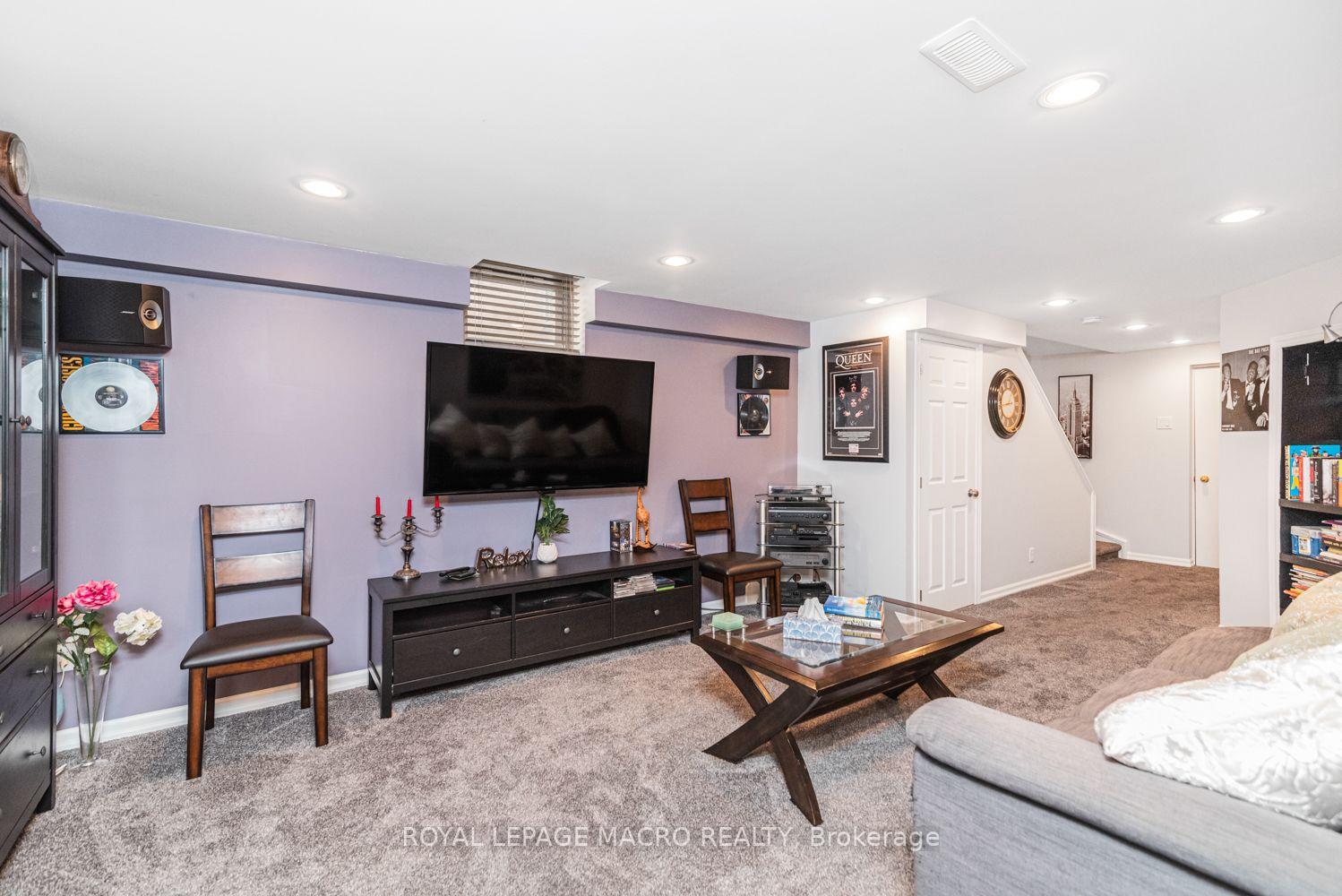 Photo 37 of 102 Willow Lane, Grimsby, Grimsby West — HOMEH