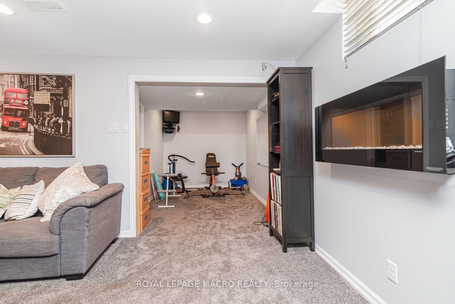 Photo 38 of 102 Willow Lane, Grimsby, Grimsby West — HOMEH
