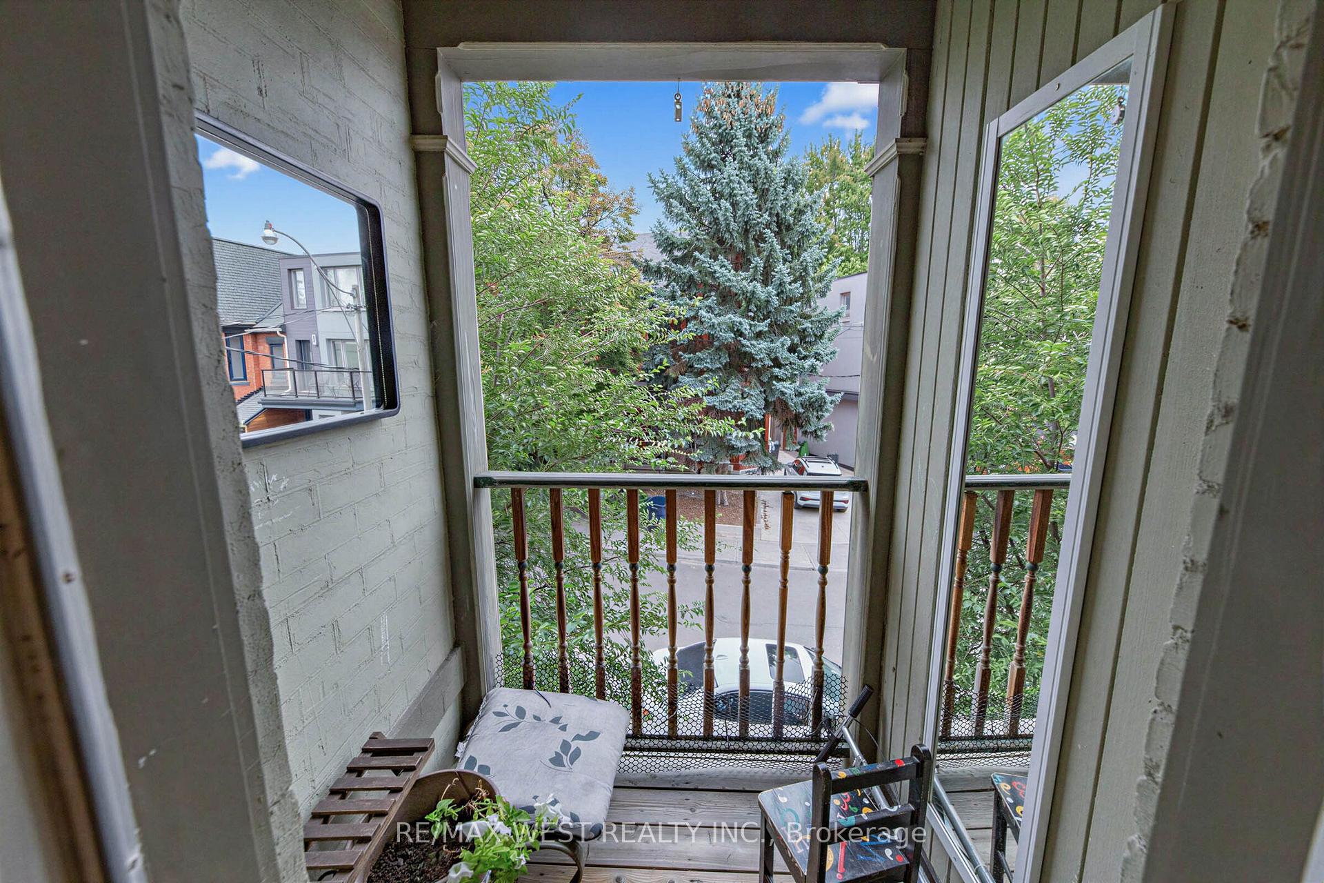 Photo 8 of 284 Lisgar Street, Toronto, Little Portugal — HOMEH