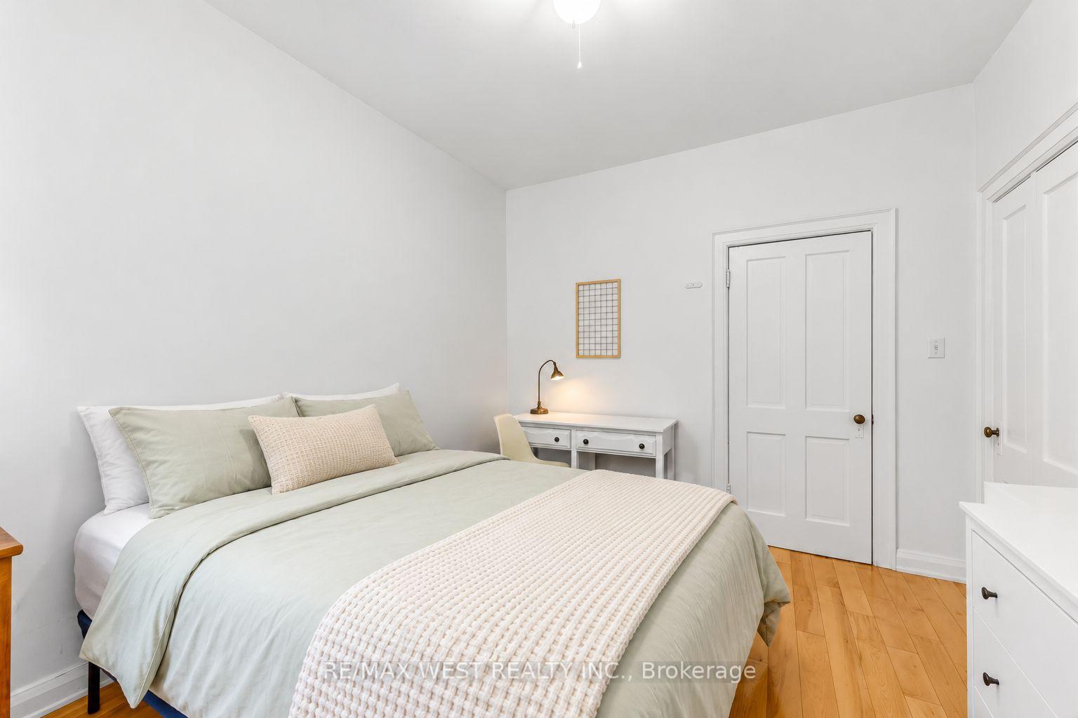 Photo 12 of 284 Lisgar Street, Toronto, Little Portugal — HOMEH